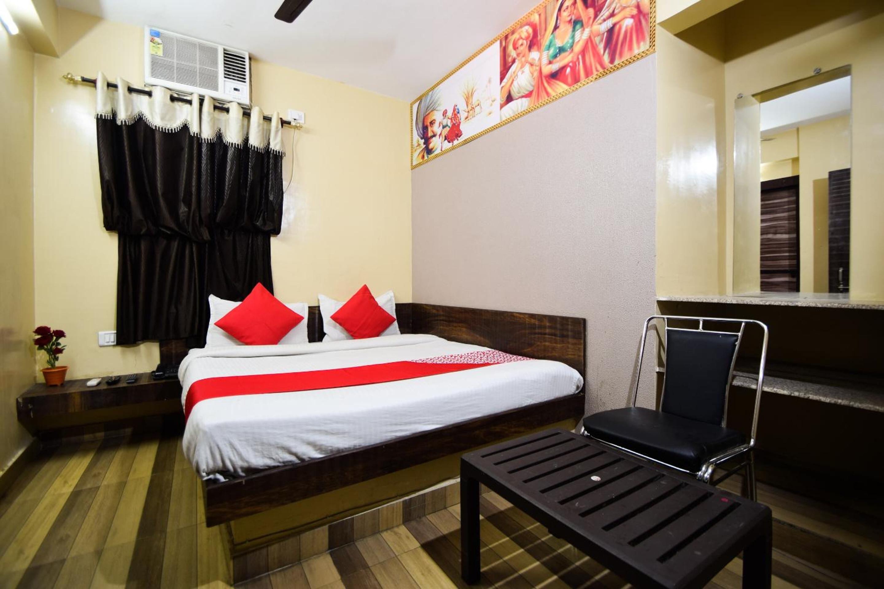 Hotel O Vaishnavi