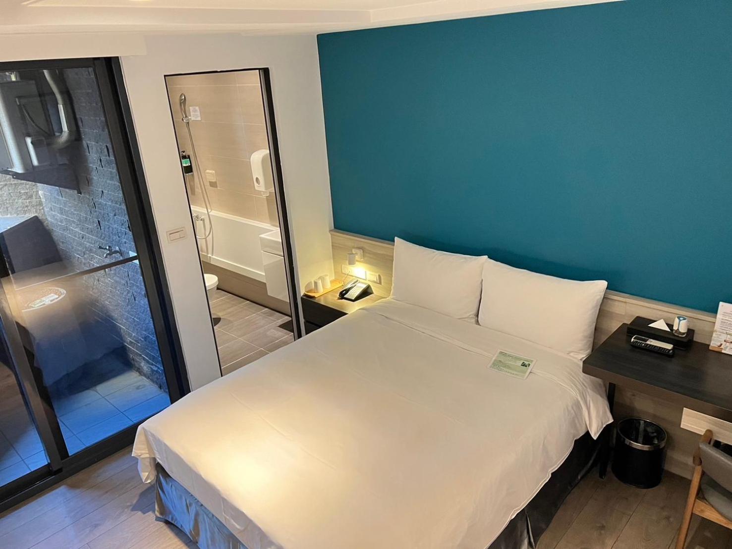 Greenight Hotel