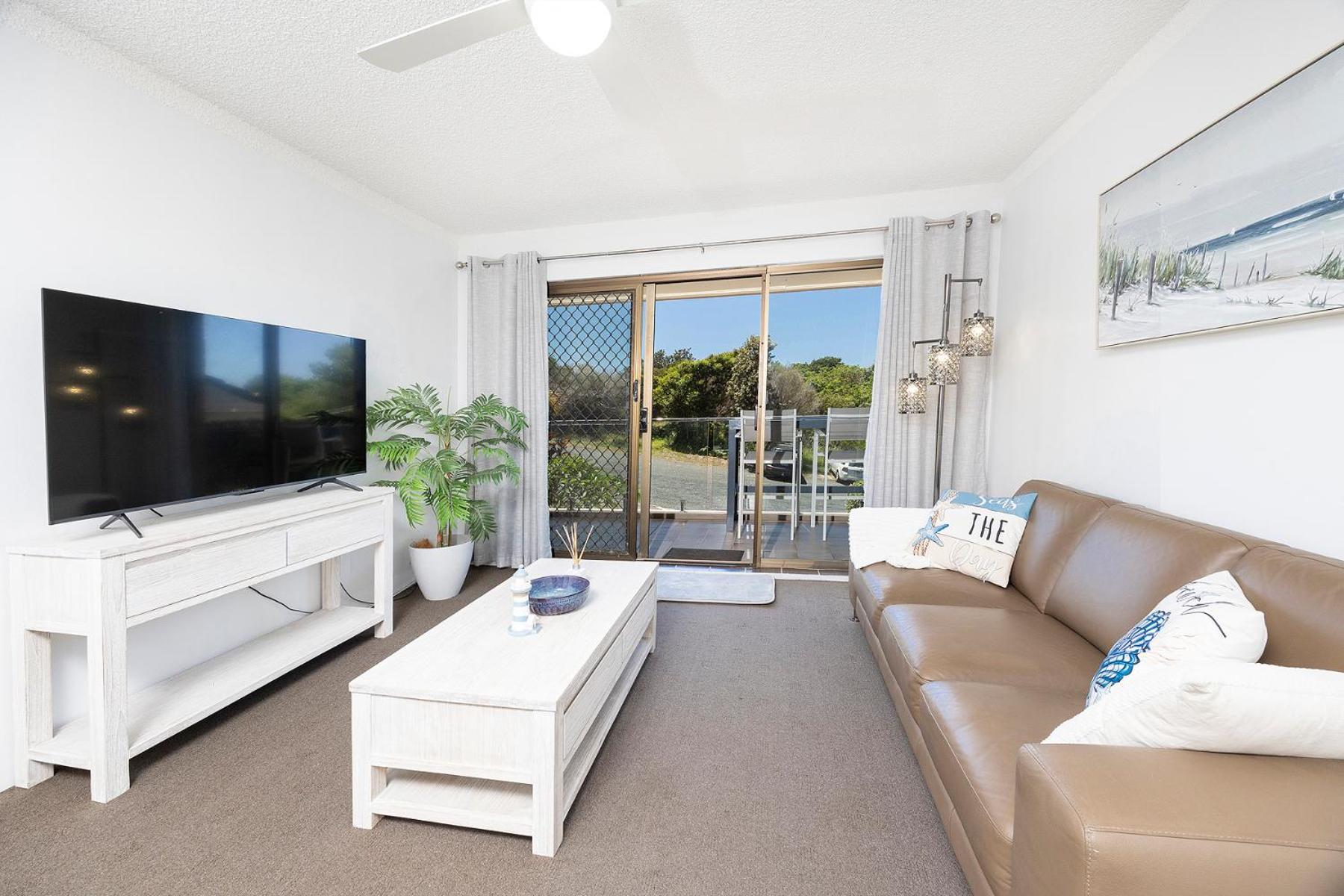 Oceancrest 9