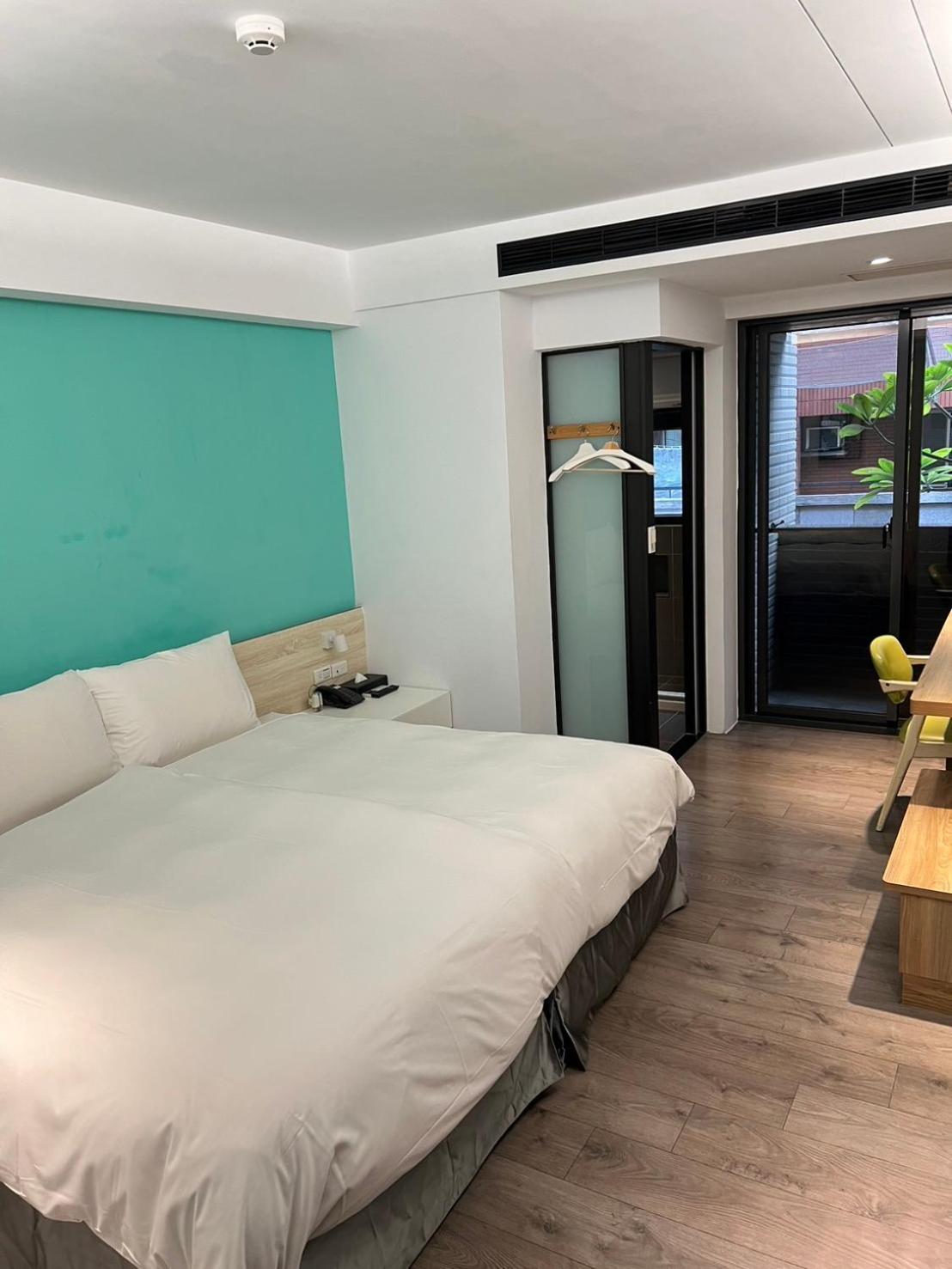 Greenight Hotel