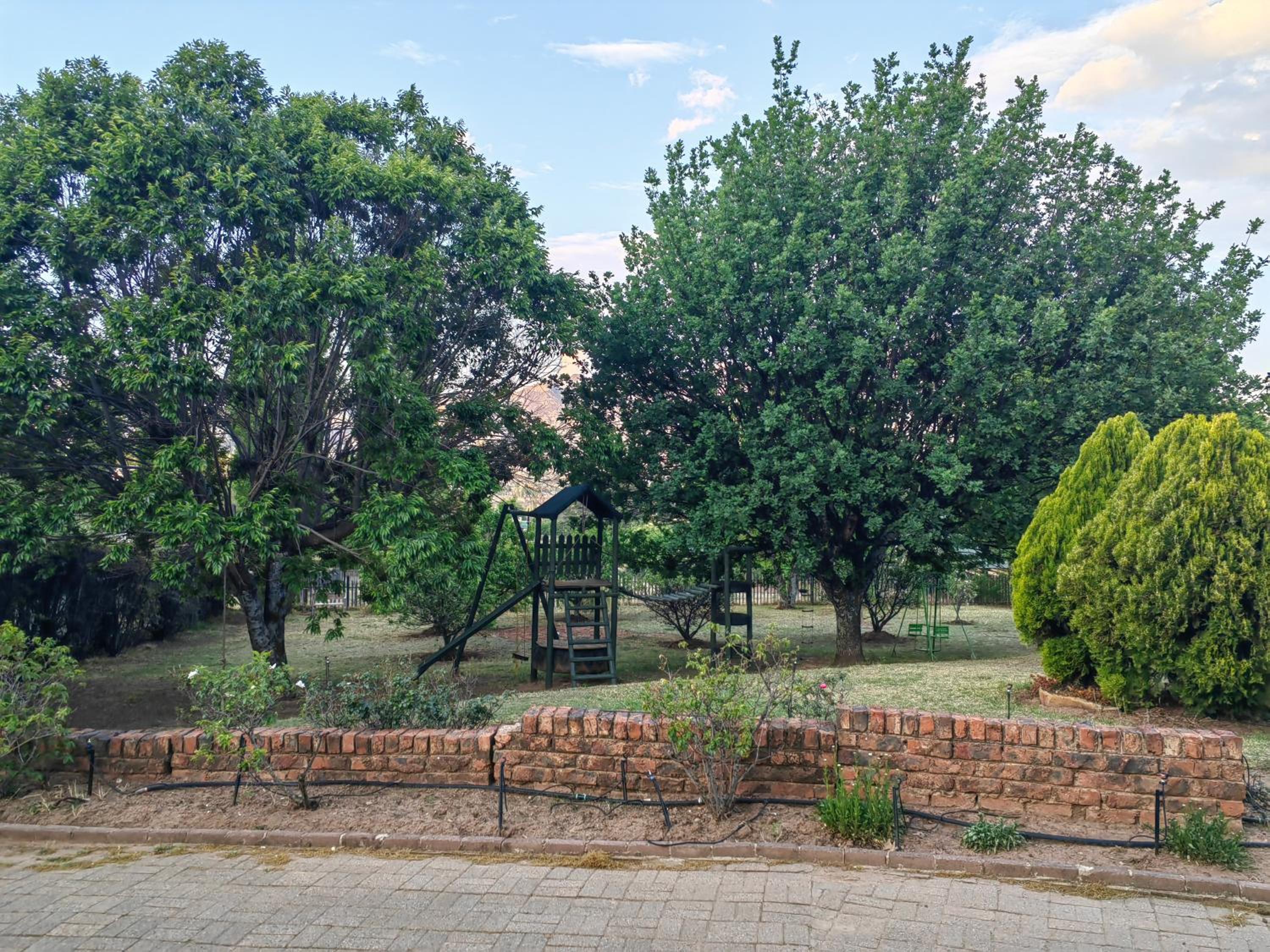 Photo 43