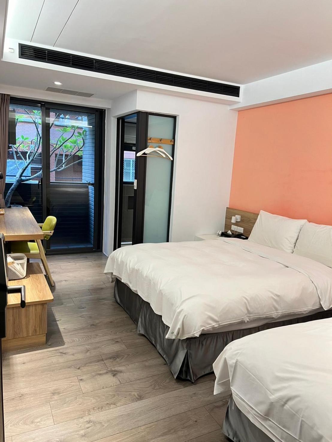 Greenight Hotel