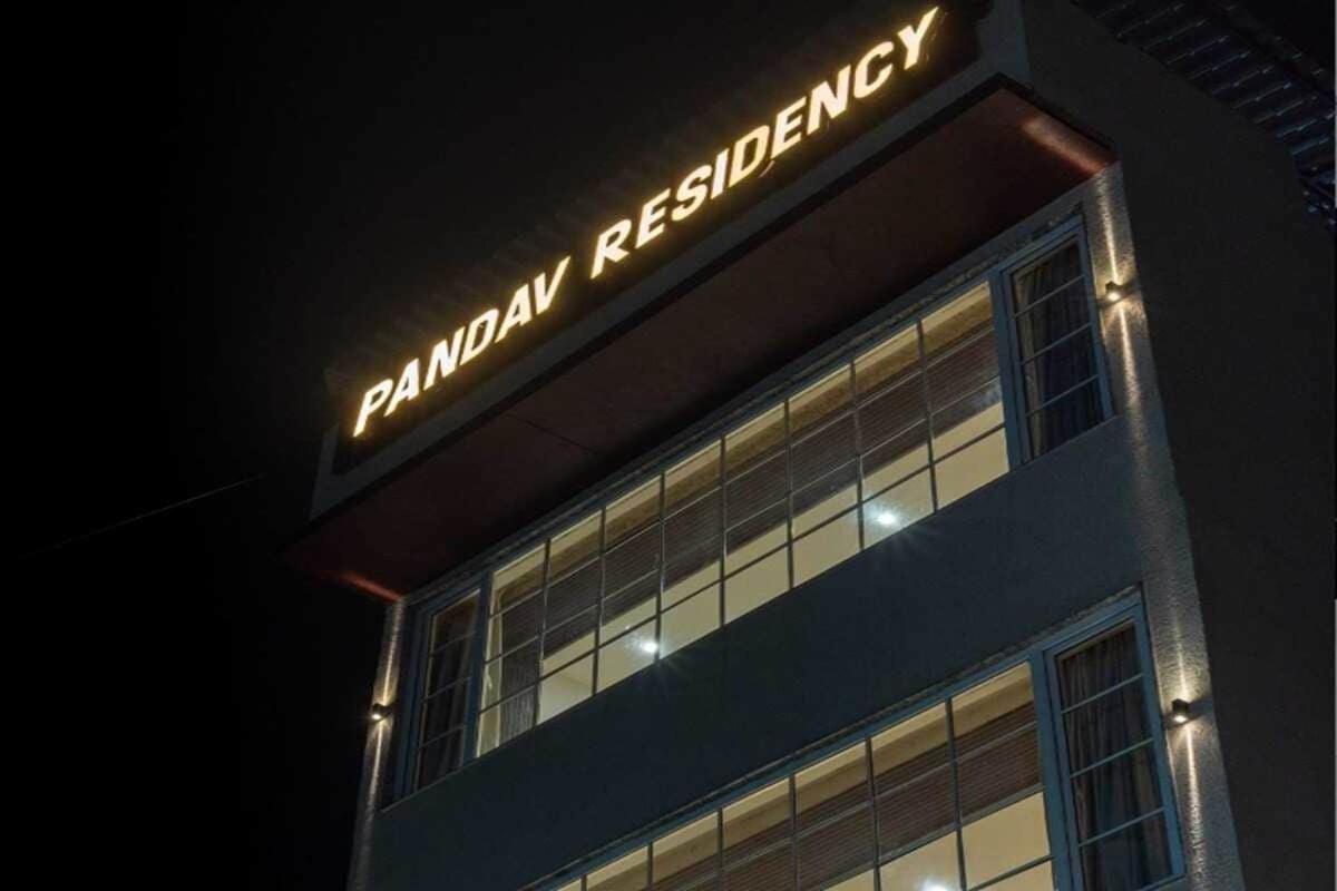 Super Townhouse Arvind Marg Pachamarhi