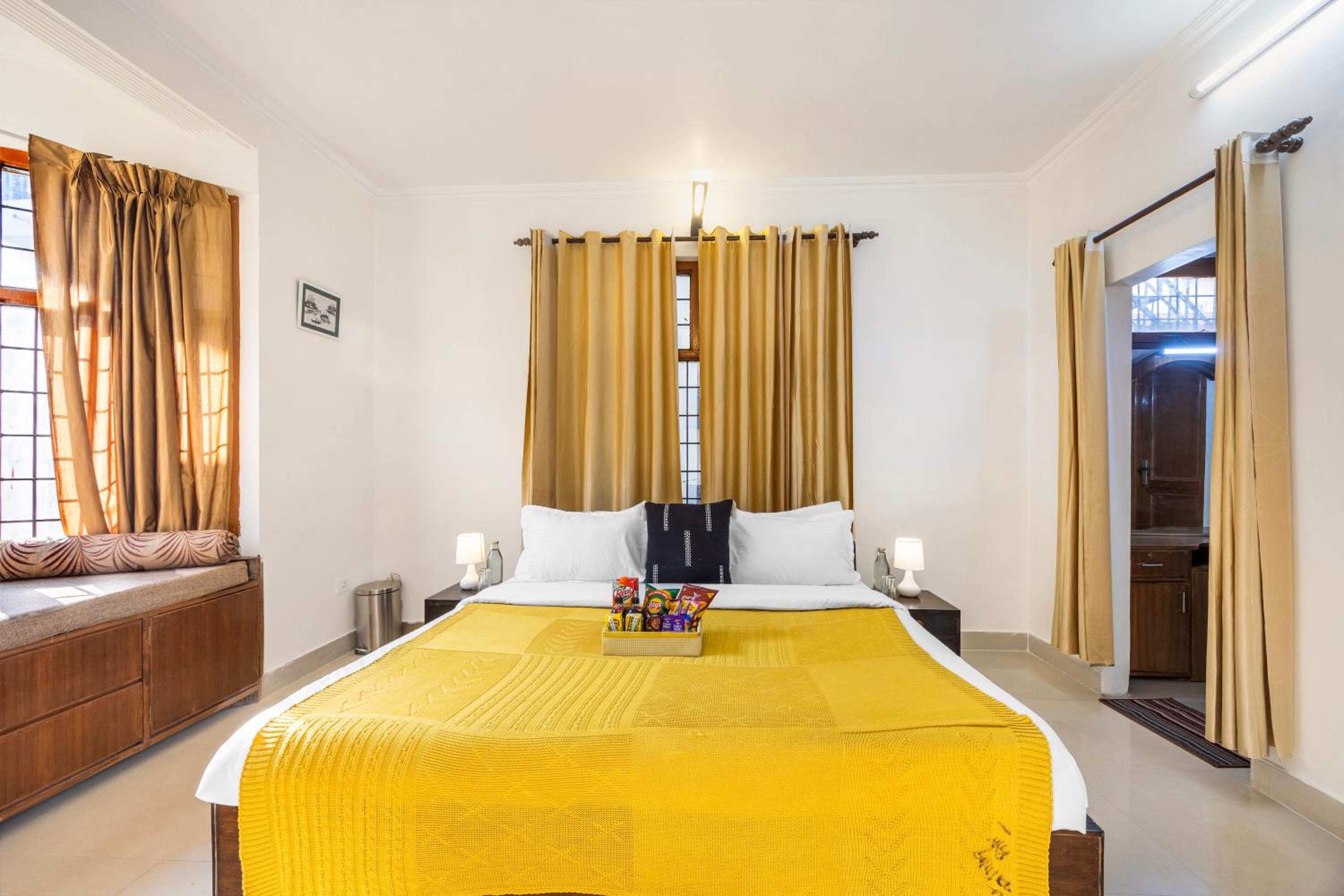 Alaya Stays 3BHK Rose Haven near Kainchi Dham view 5