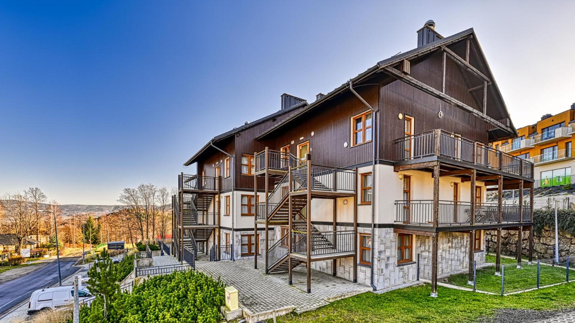Apartamenty przy wyciągu Myśliwska 1G by Royal Aparts