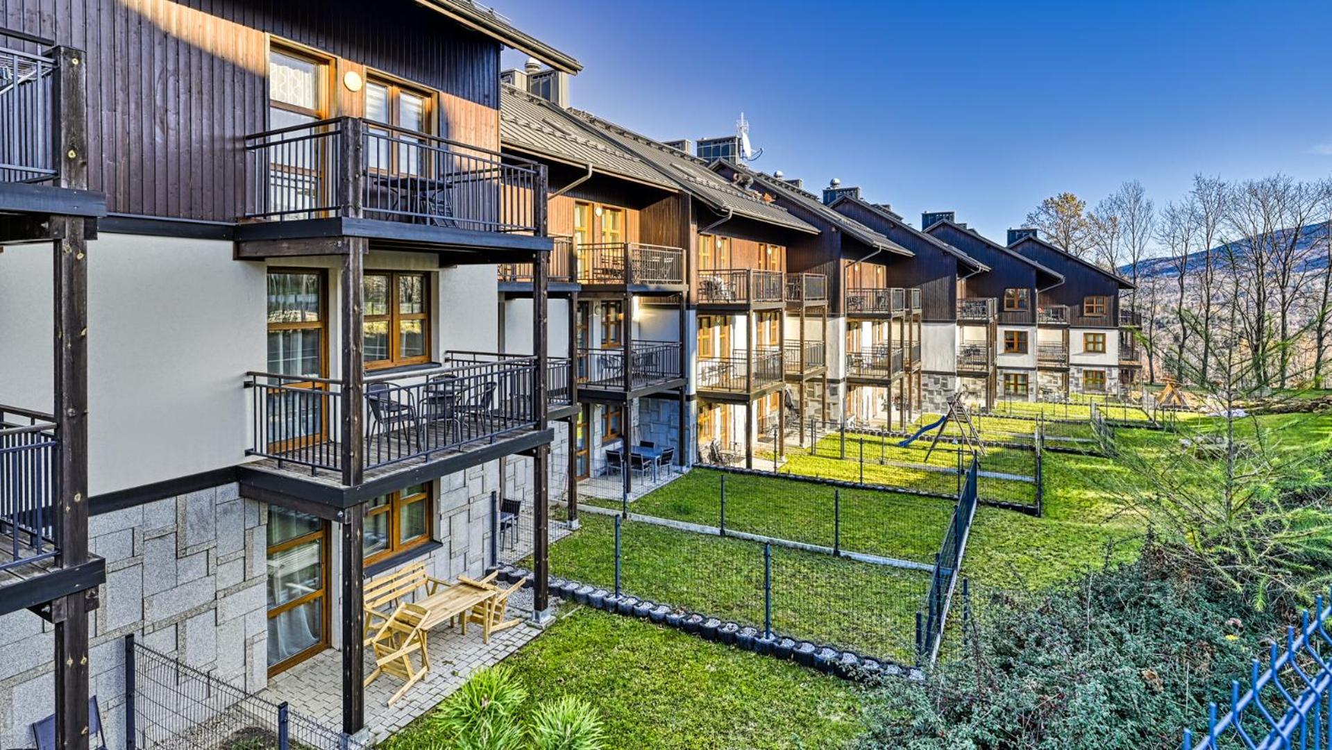 Apartamenty przy wyciągu Myśliwska 1G by Royal Aparts