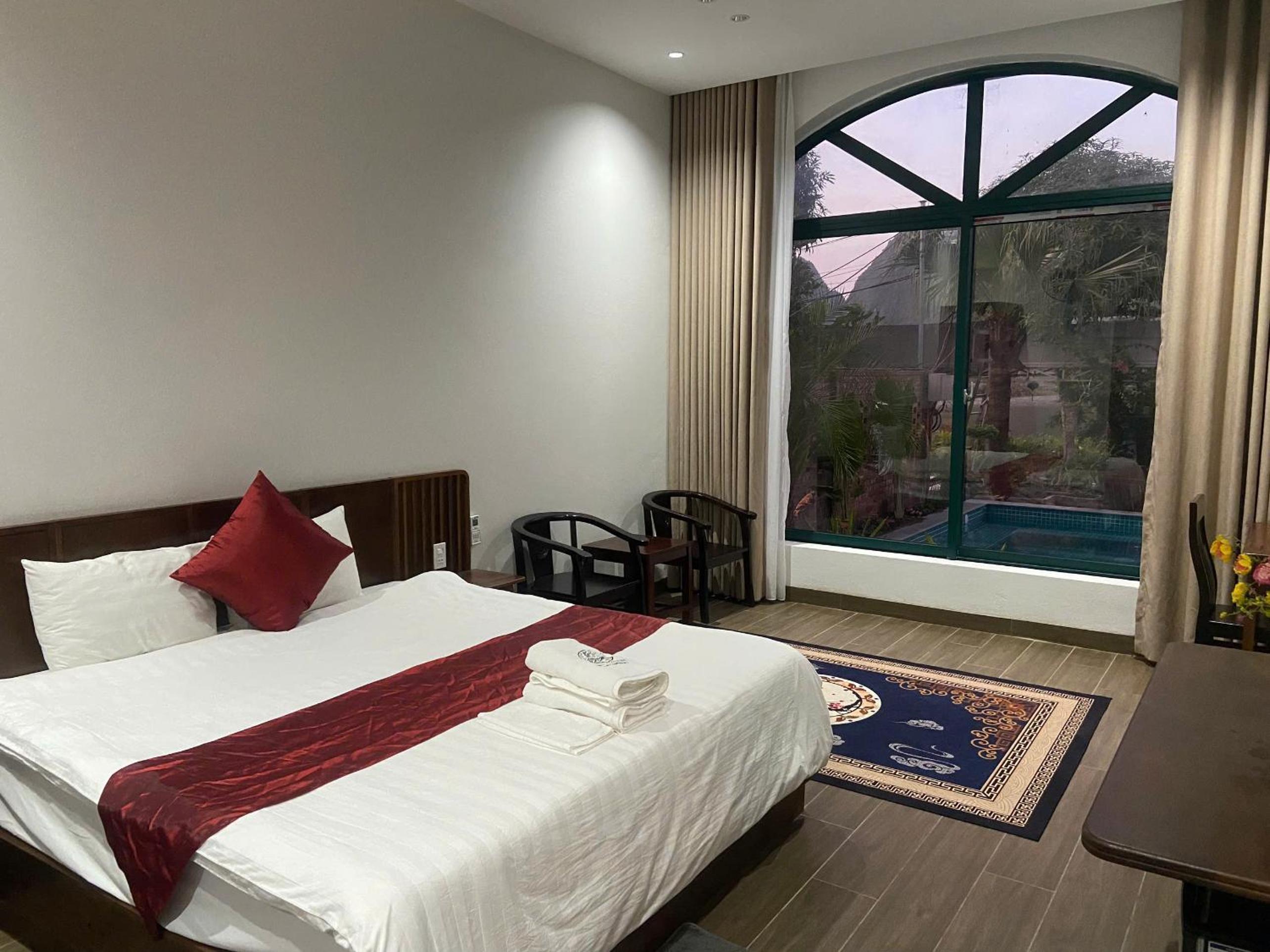 Tam Coc Mountain View Homestay