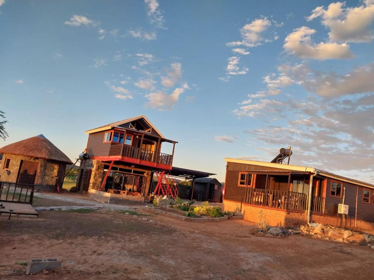 MehlaeaMasia Farmhouse