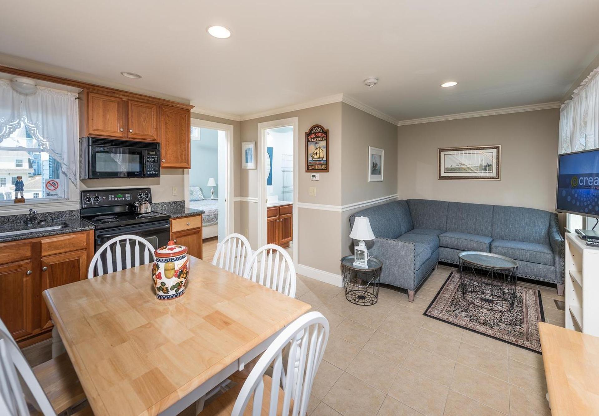 Owls Head Cottage at One Long Beach view 3