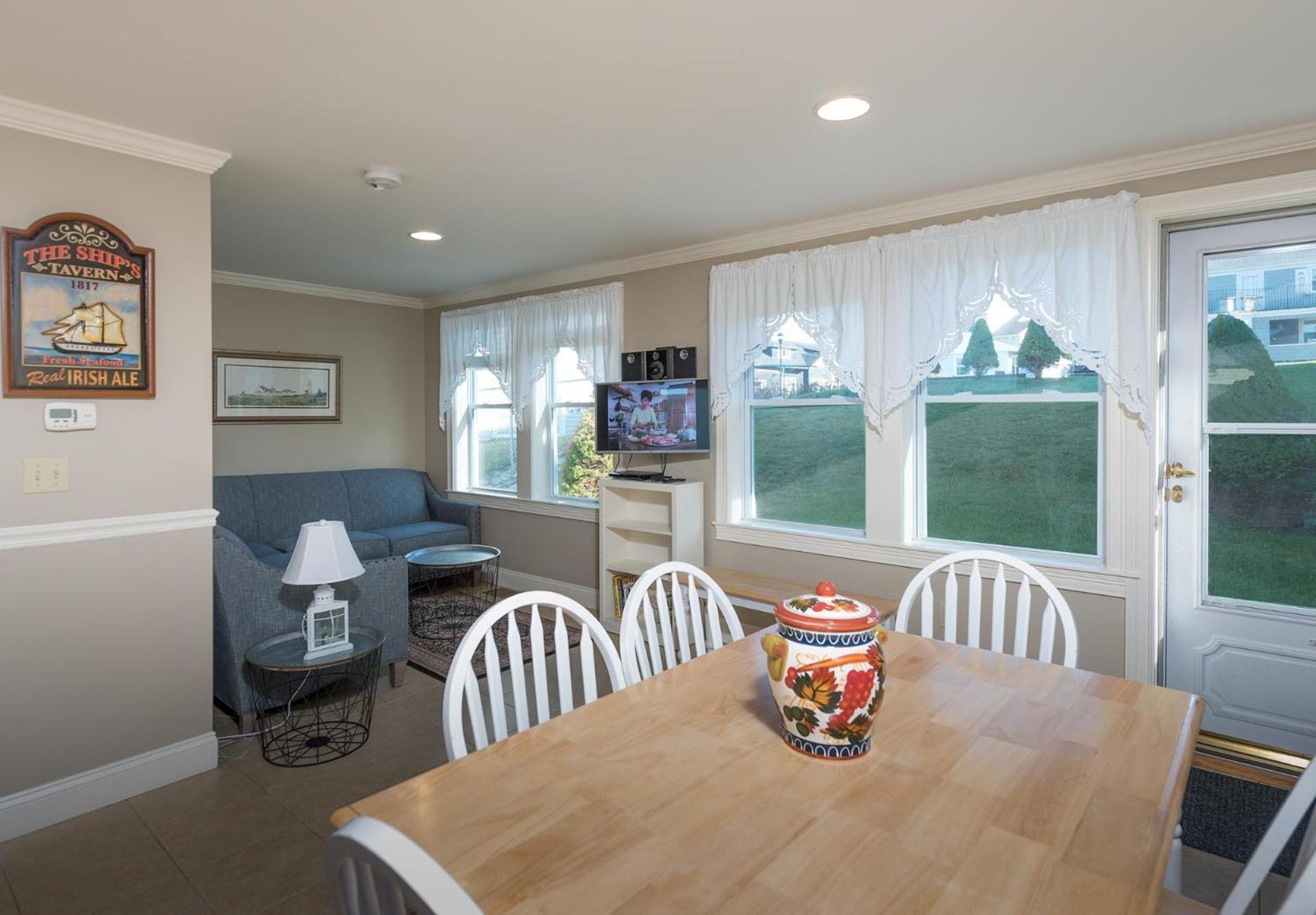 Owls Head Cottage at One Long Beach view 4