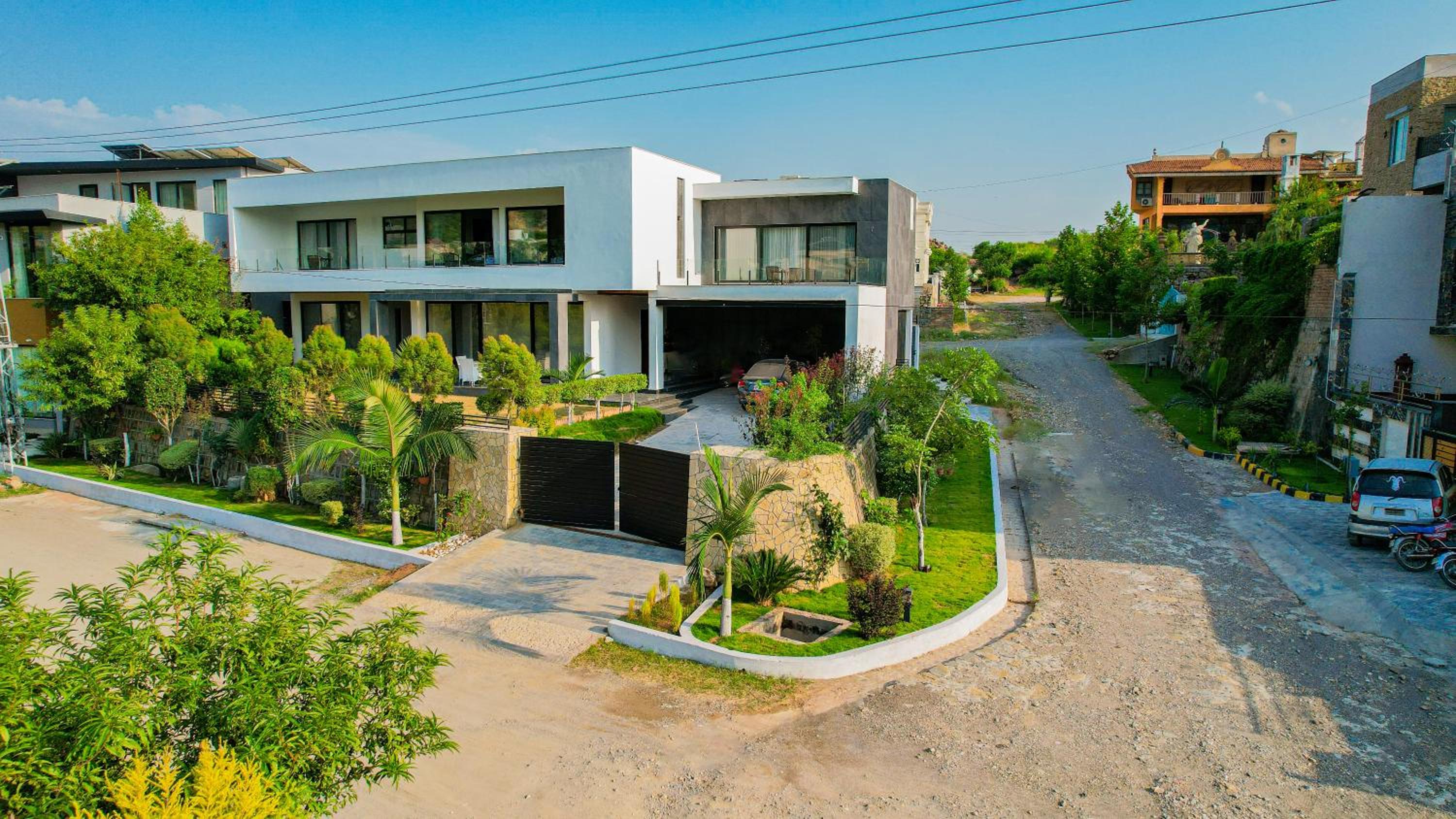 Margalla Retreat House With Pool, Garden & Mountain View, photo 14