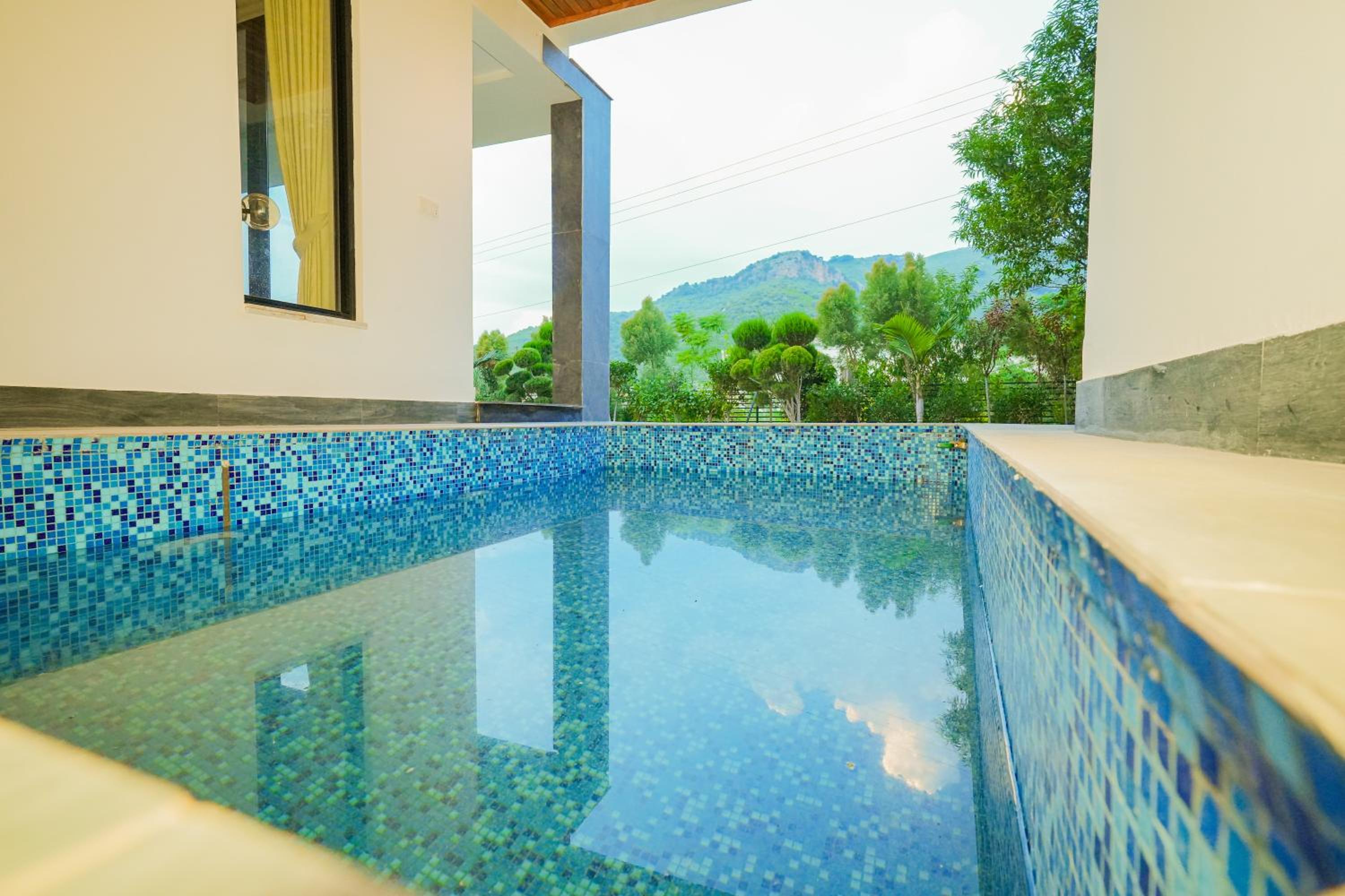 Margalla Retreat House With Pool, Garden & Mountain View, photo 13