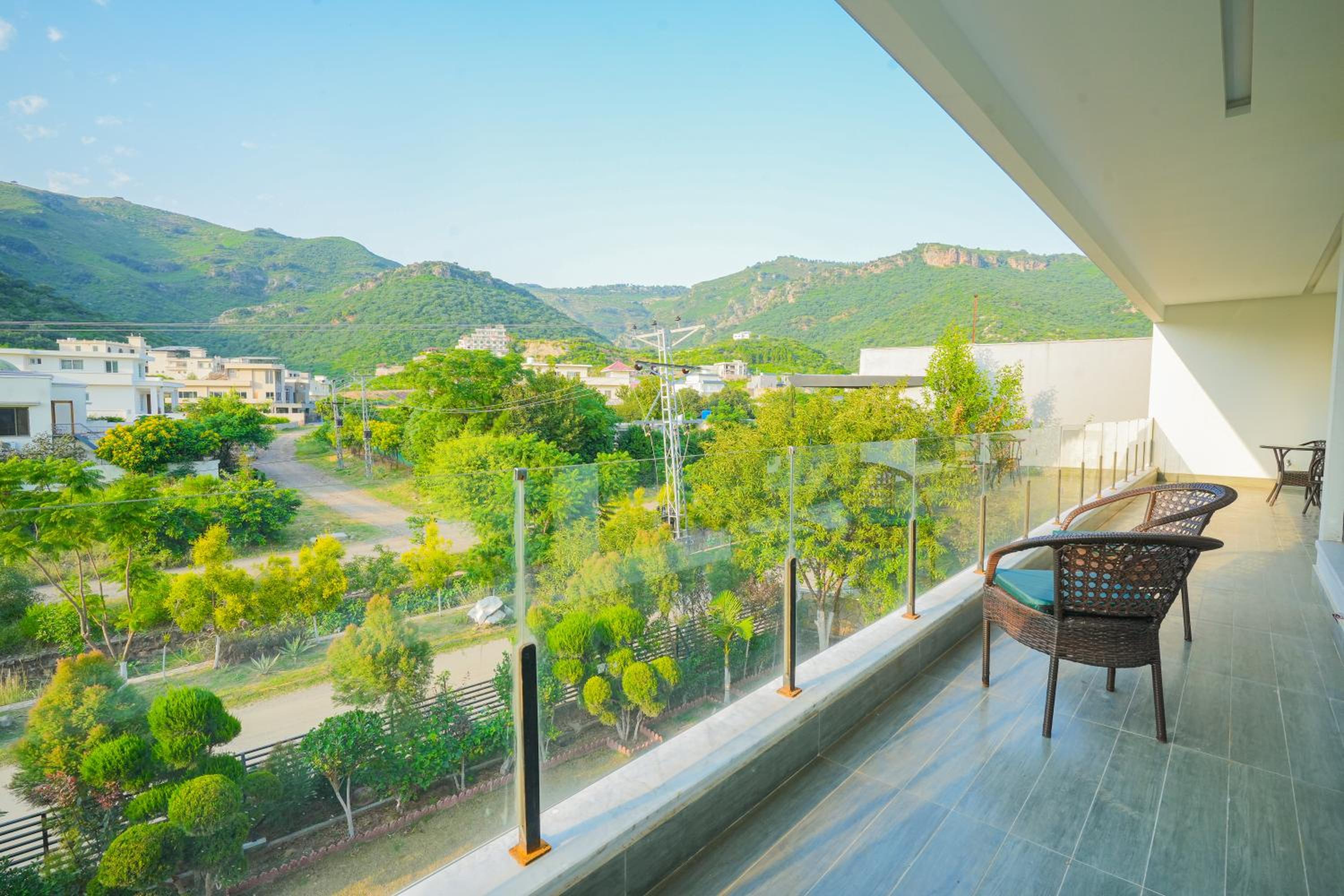 Margalla Retreat House With Pool, Garden & Mountain View, photo 24