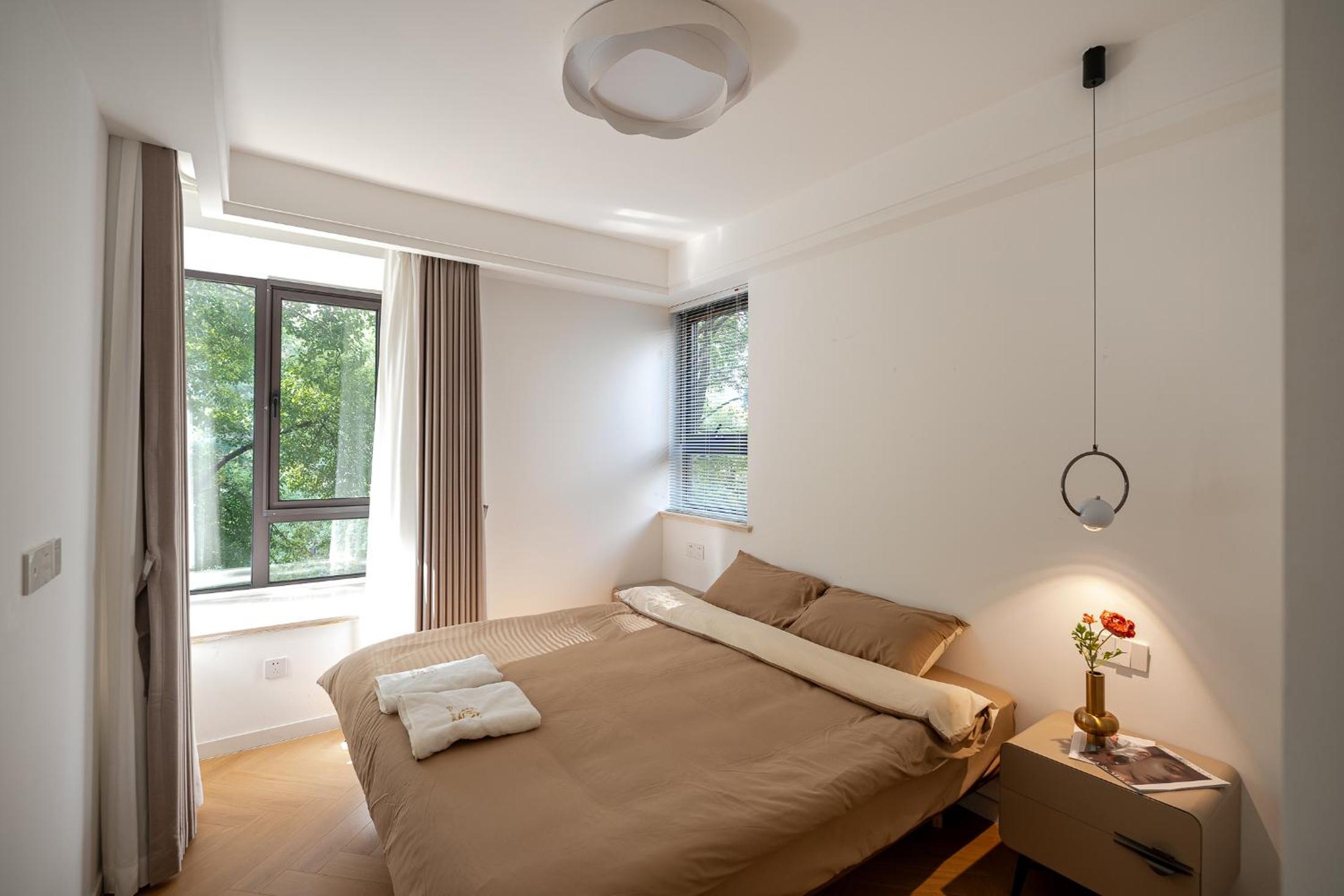 Eastern Hub - Bund Branch Yongye house Designer Deluxe Three bedrooms nice view