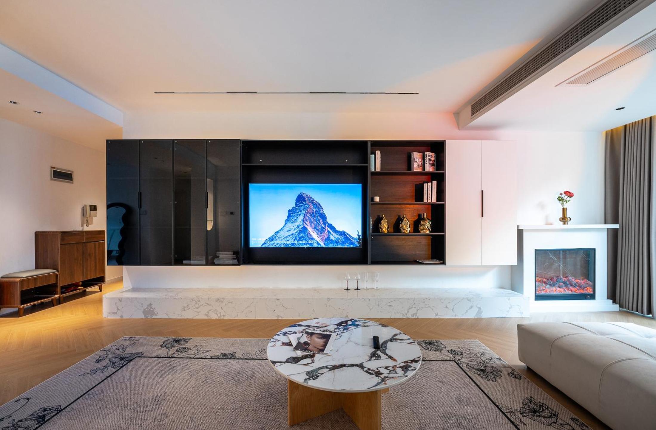 Eastern Hub - Bund Branch Yongye house Designer Deluxe Three bedrooms nice view