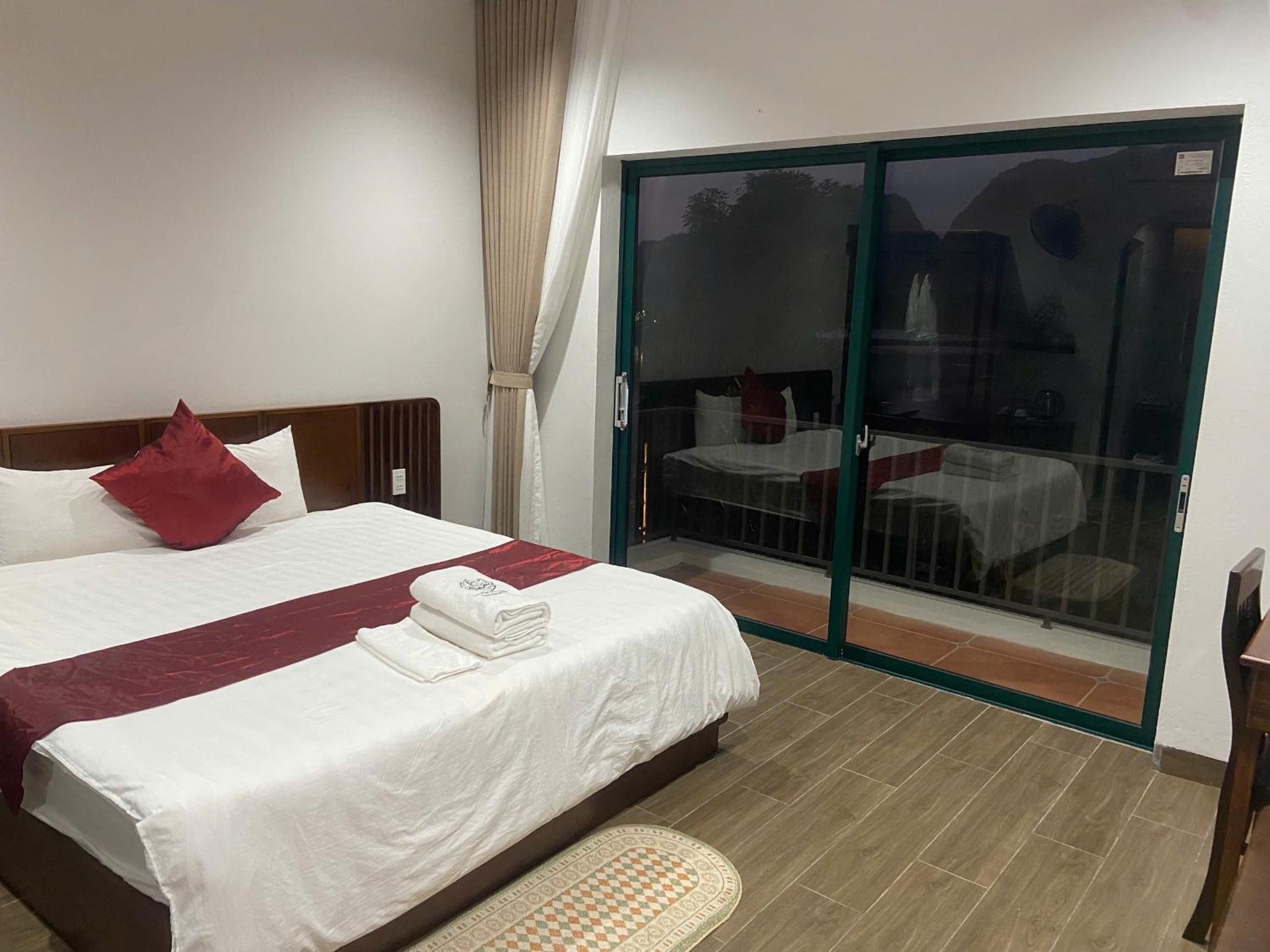 Tam Coc Mountain View Homestay