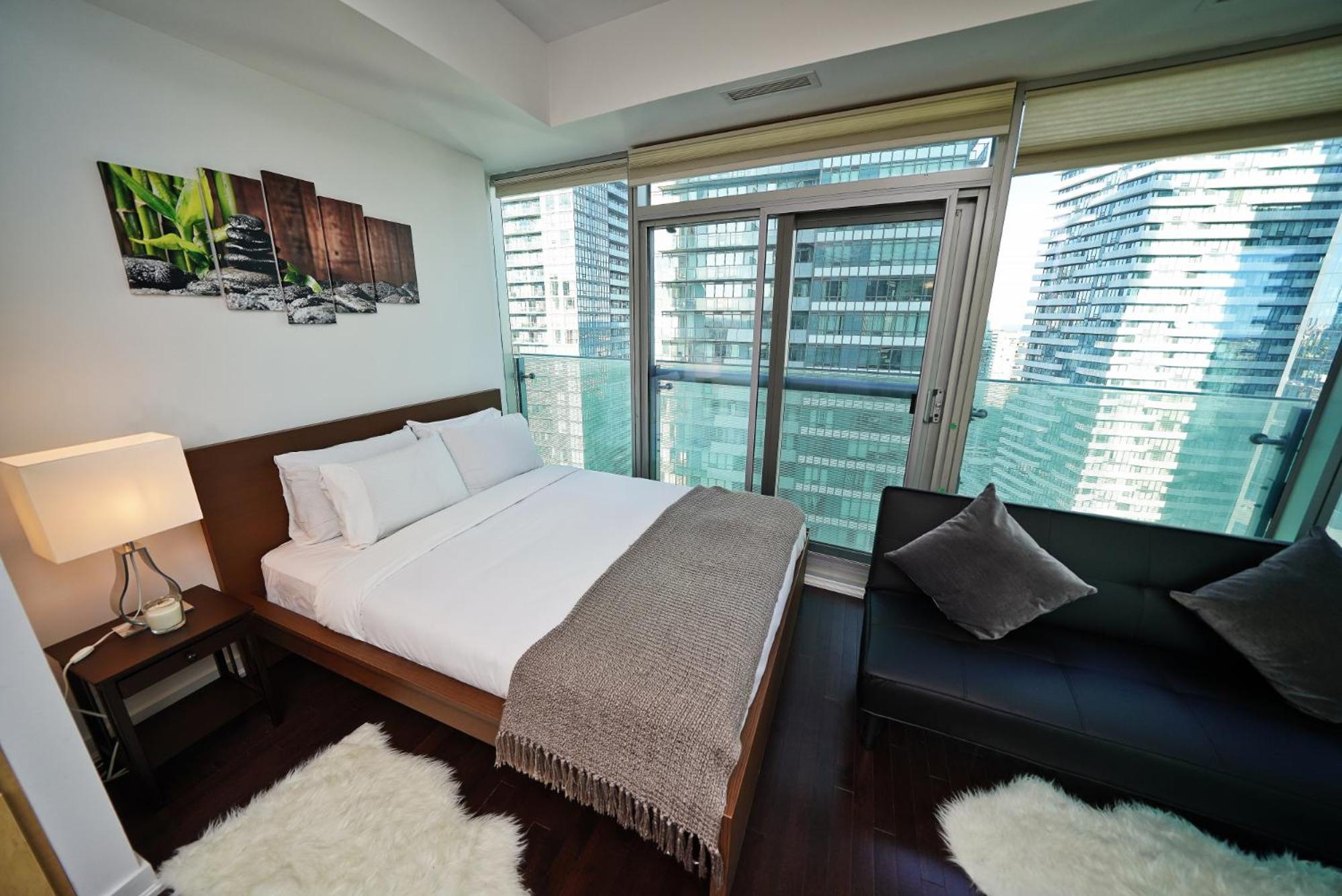The York Suites