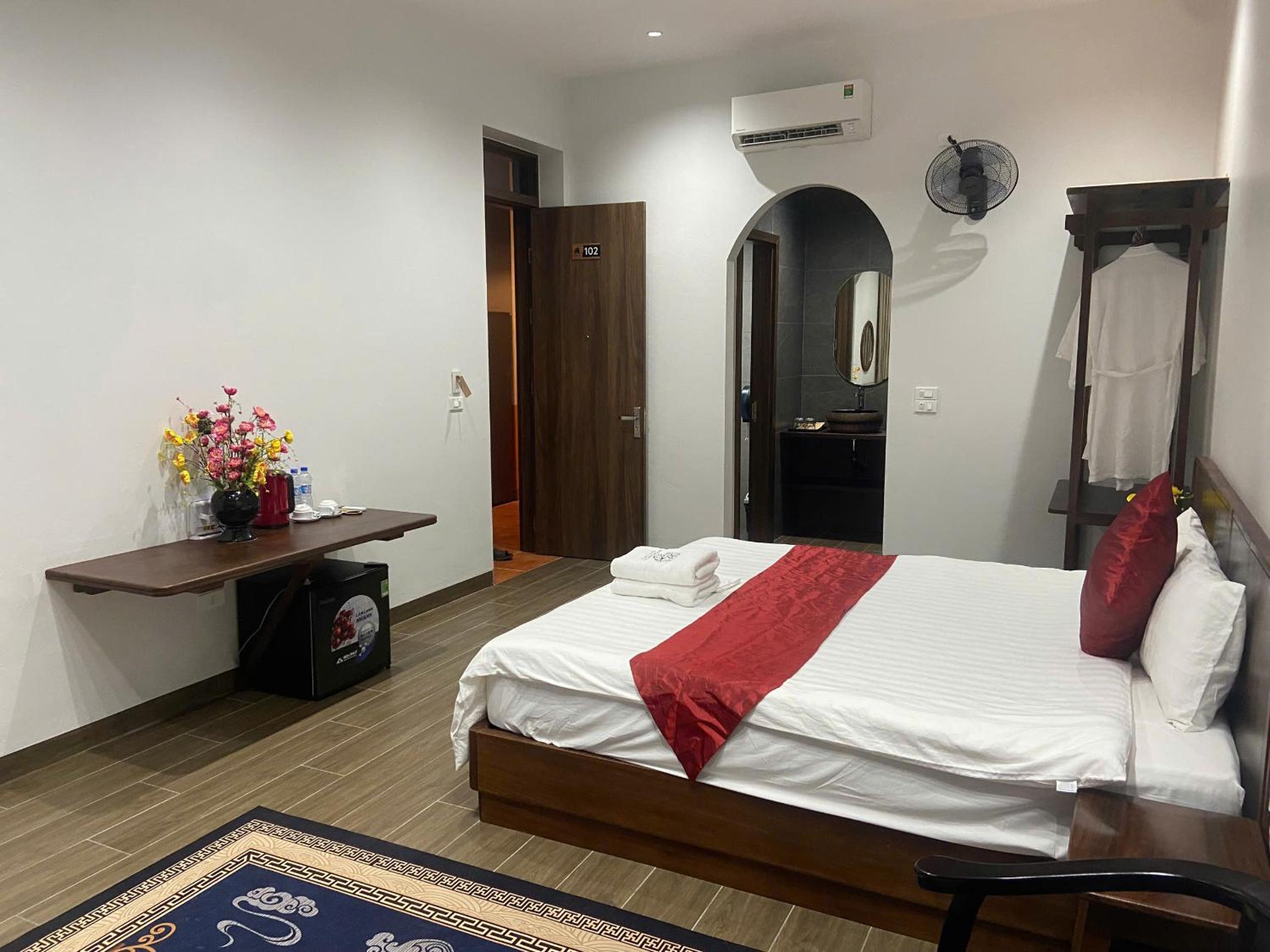 Tam Coc Mountain View Homestay