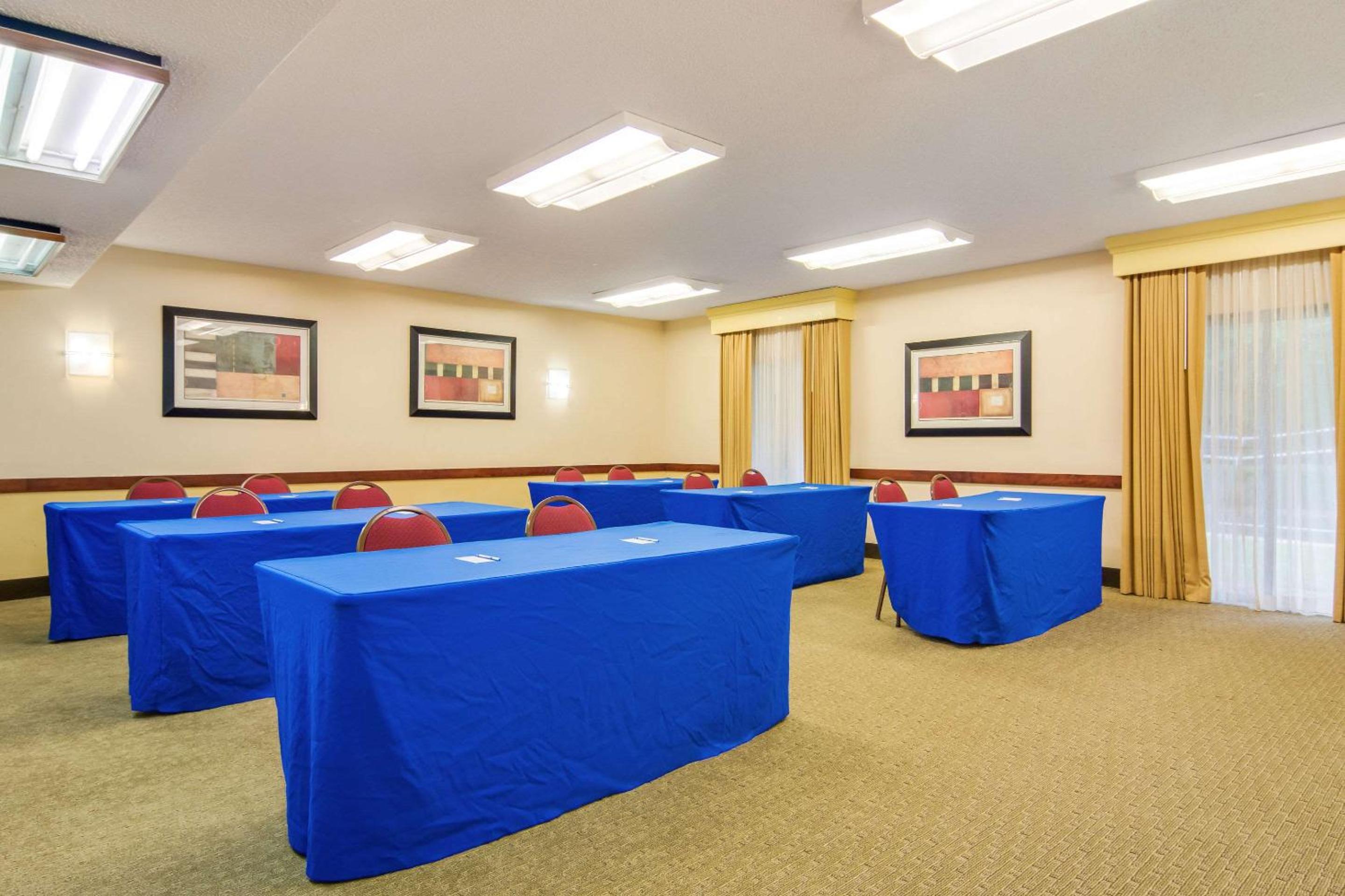 meeting & event spaces