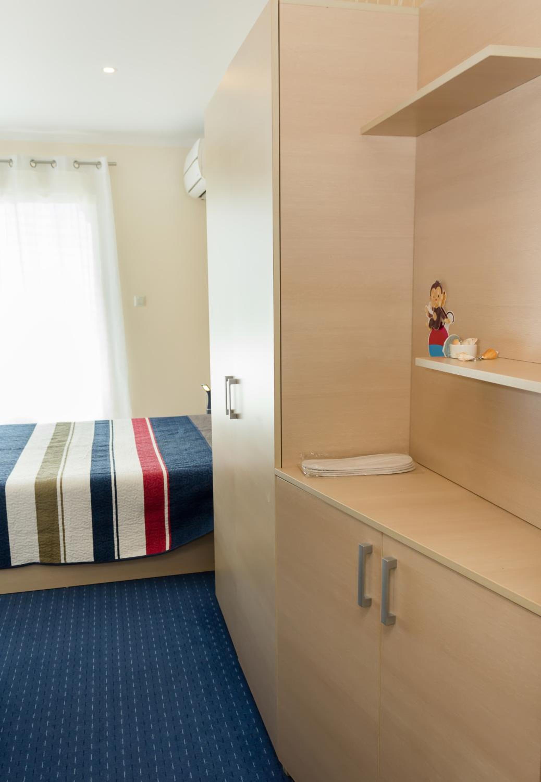 Balchik Sea View Escape 5BR Luxury with Hot Tub & Free Parking