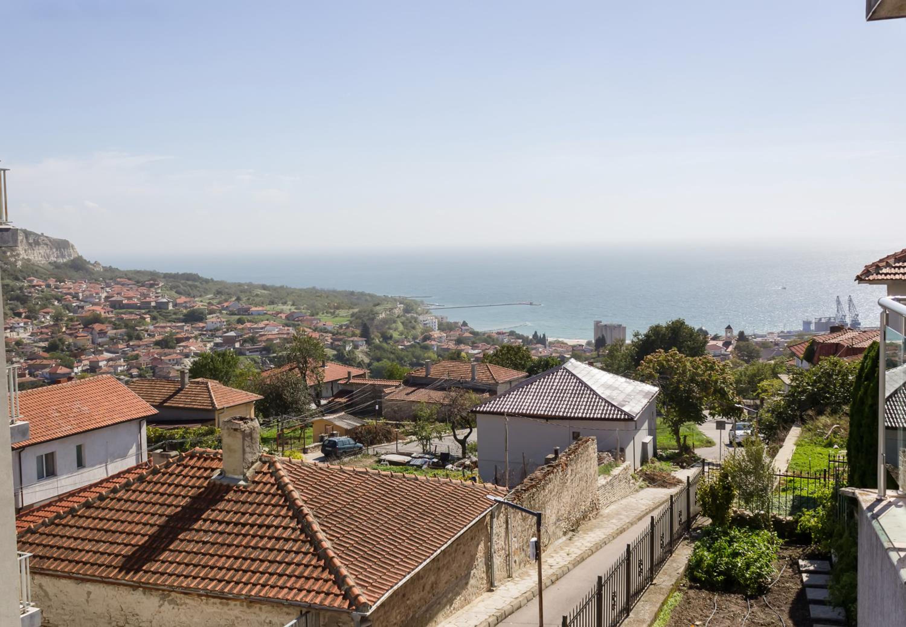 Balchik Sea View Escape 5BR Luxury with Hot Tub & Free Parking