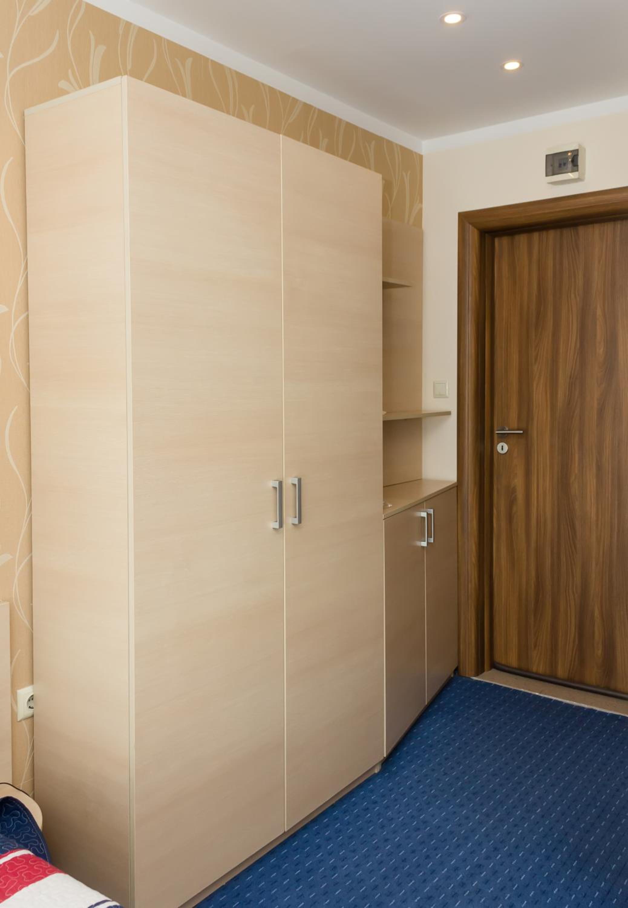 Balchik Sea View Escape 5BR Luxury with Hot Tub & Free Parking