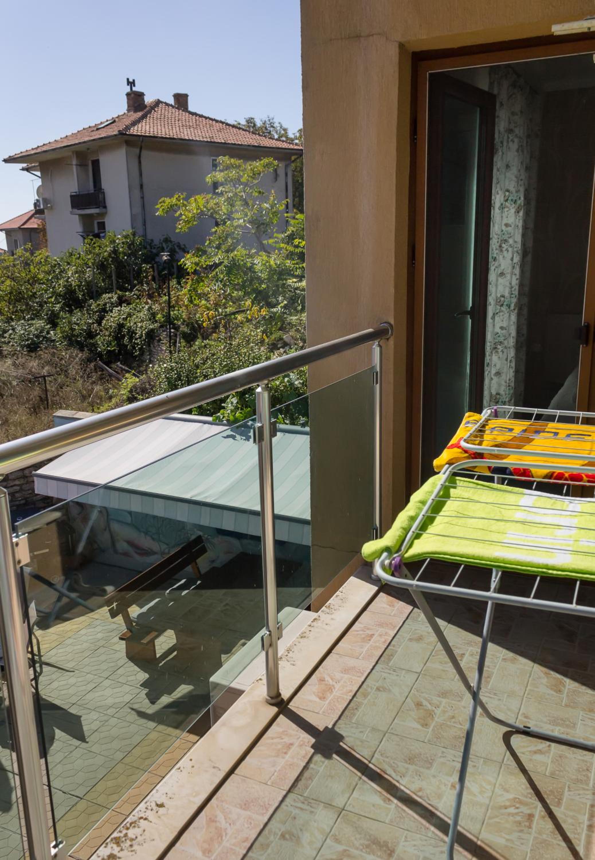 Balchik Sea View Escape 5BR Luxury with Hot Tub & Free Parking