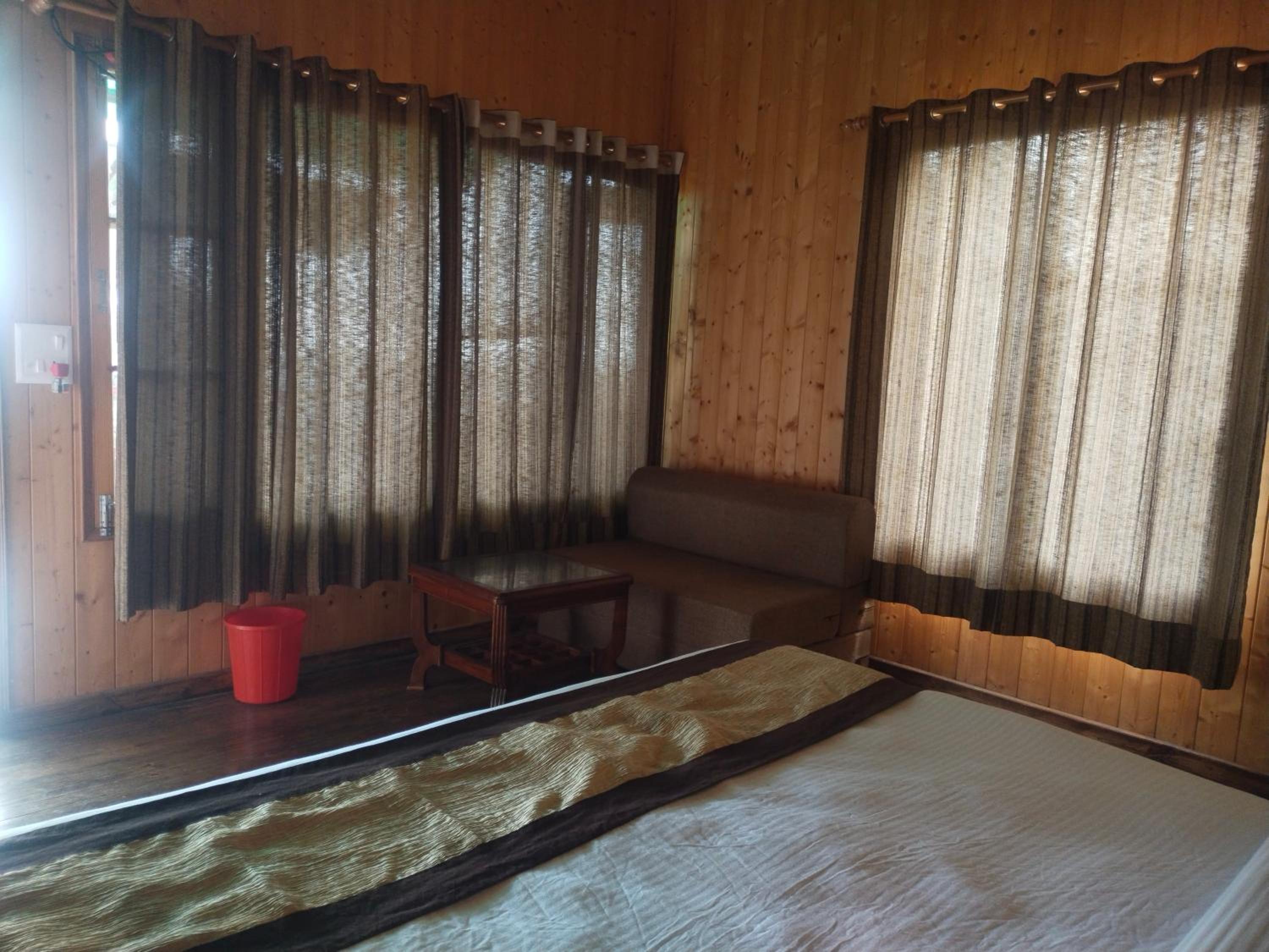 Way Wood Wind Lodge