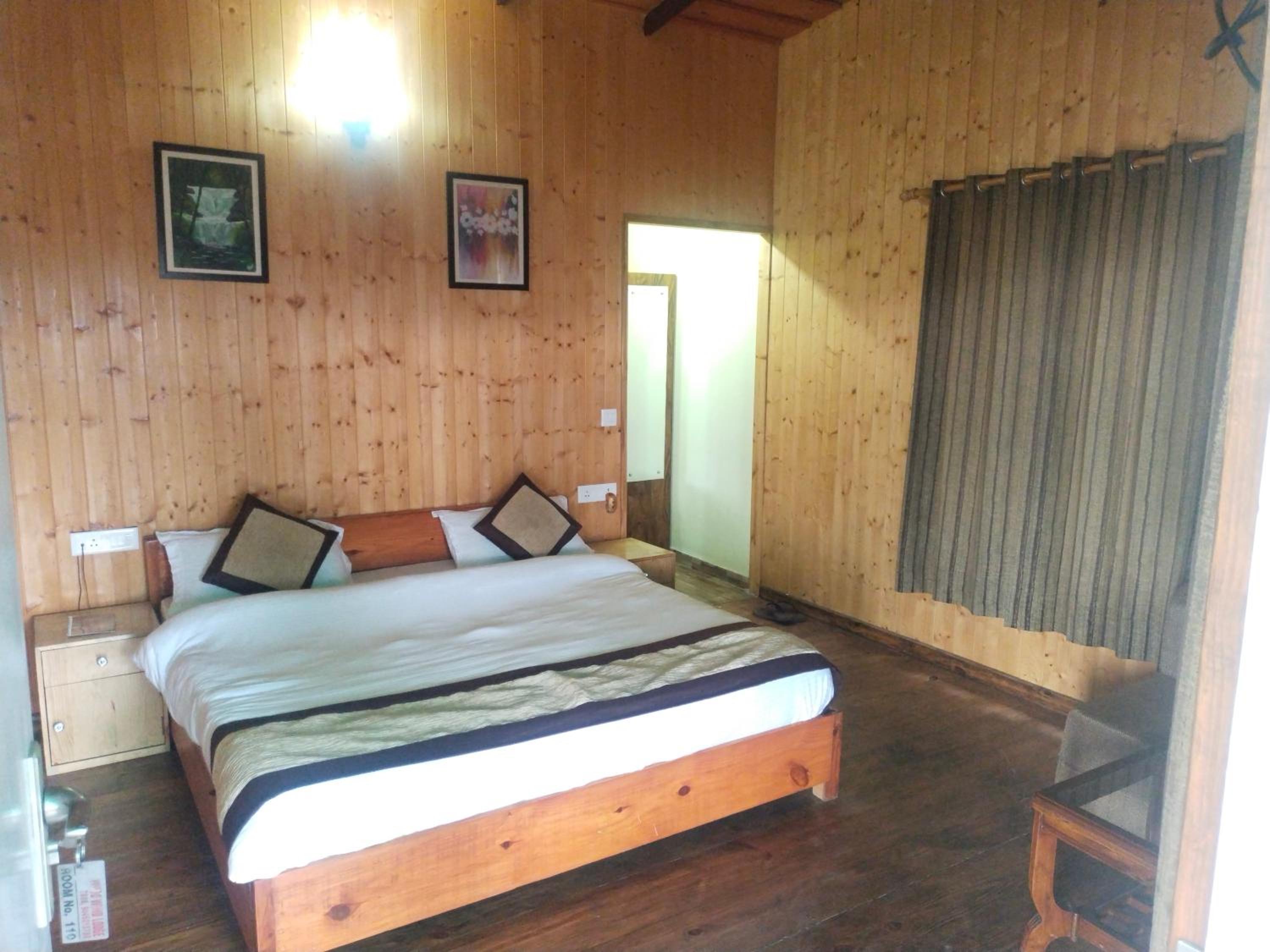 Way Wood Wind Lodge