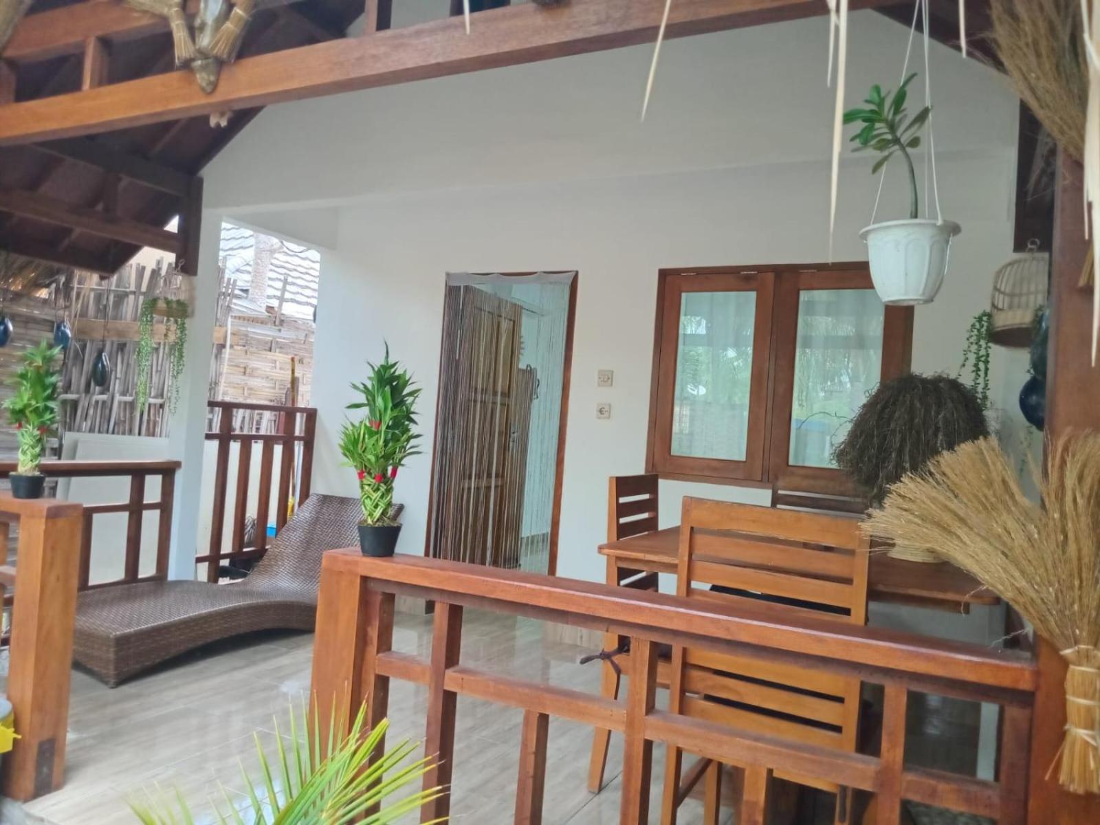 Flower Bungalow Gili air view 3