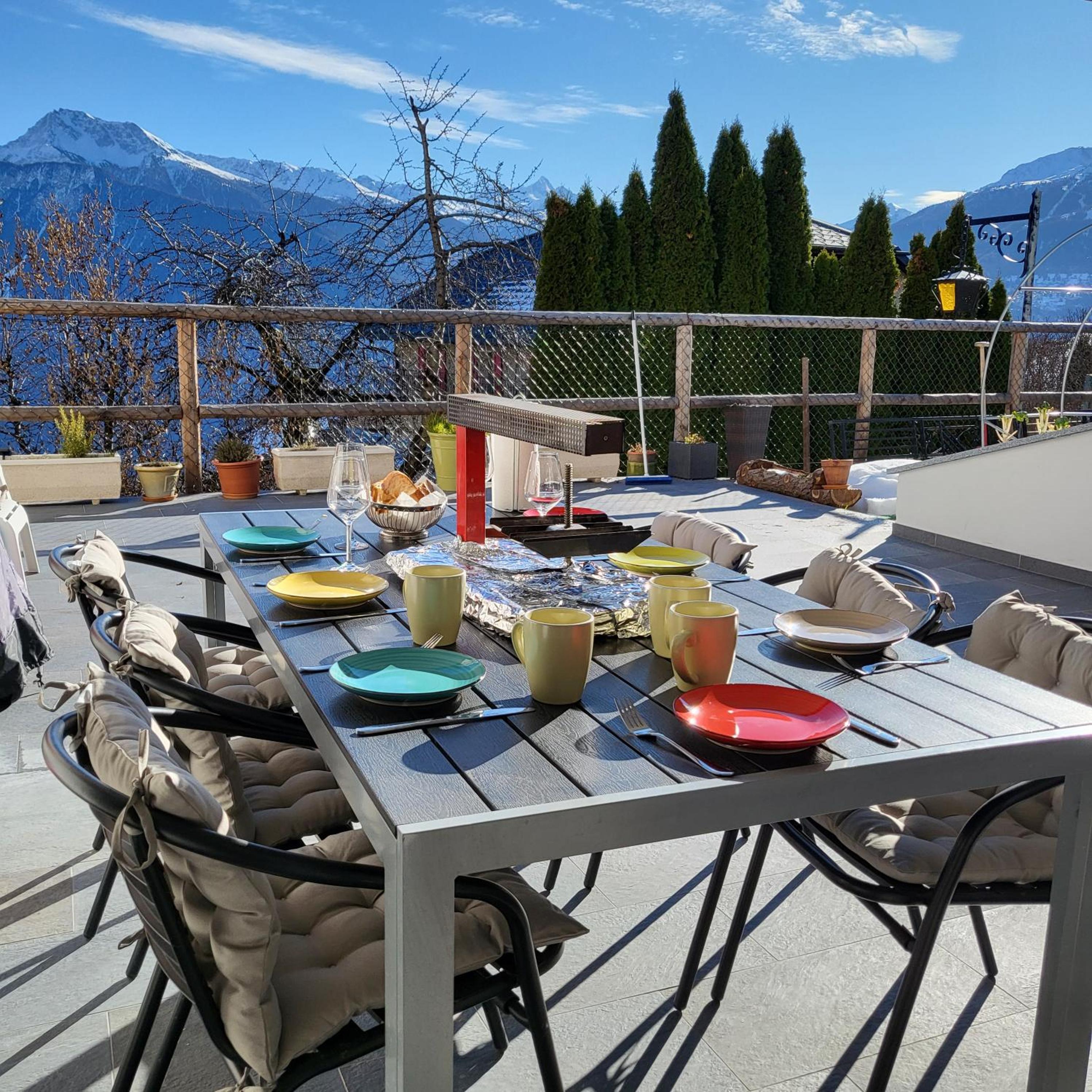 Appartement Randogne avec grande terrasse view 2