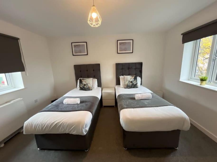 2-Bed Apartment - Accommodates 3 Guests - Parking