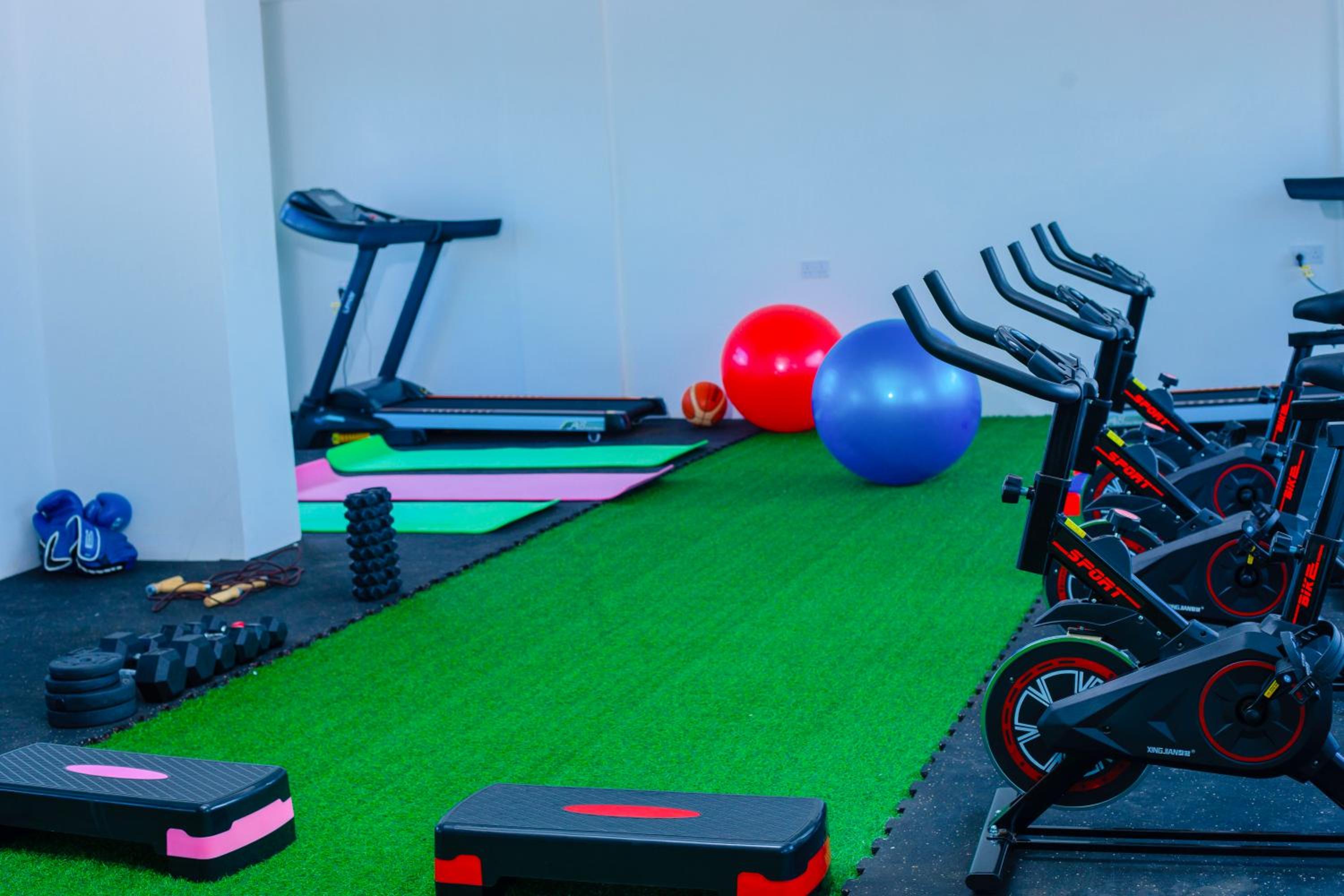 activities & amenities