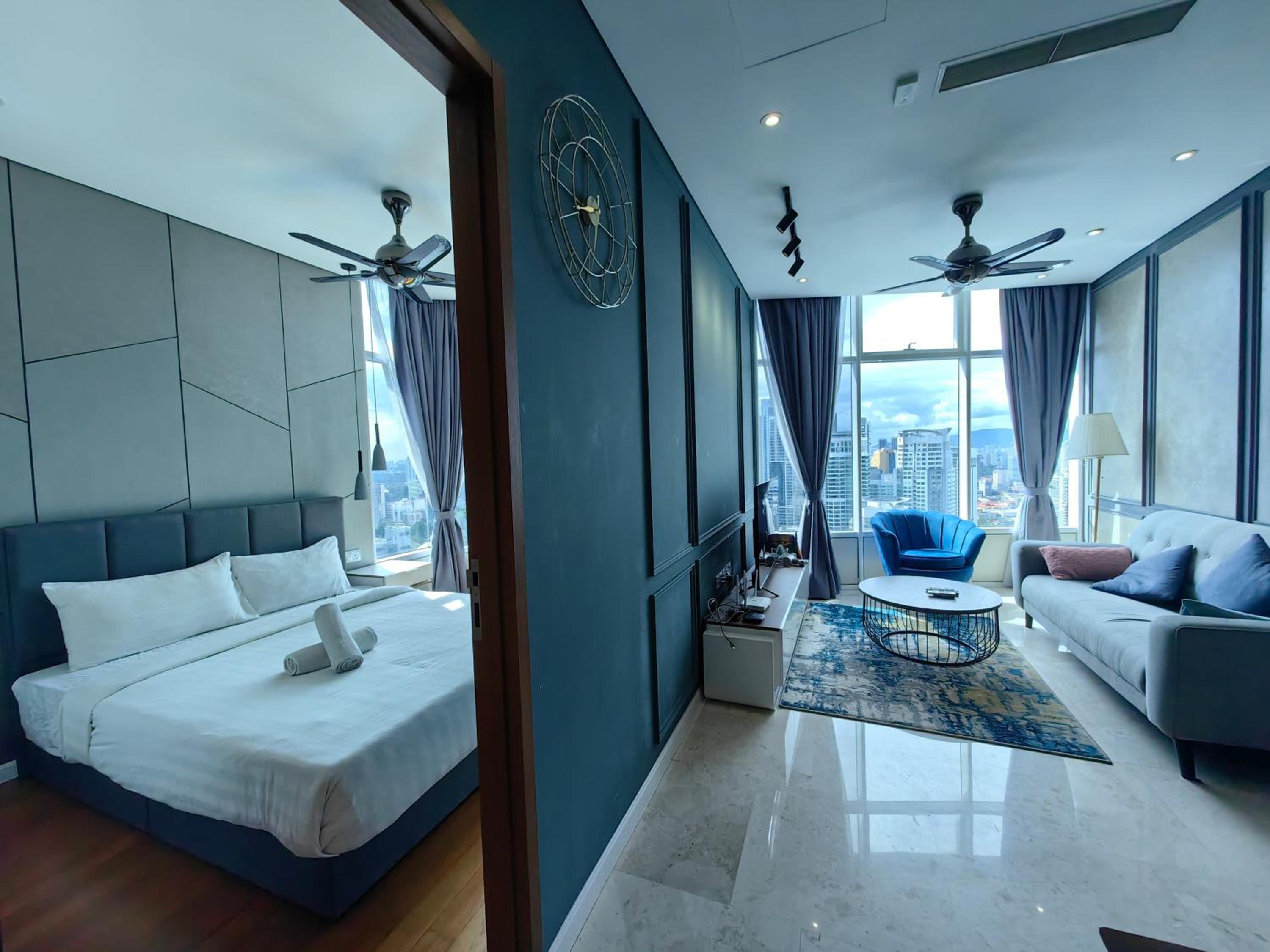 Sky Suites KLCC 3min walk to Twin Tower