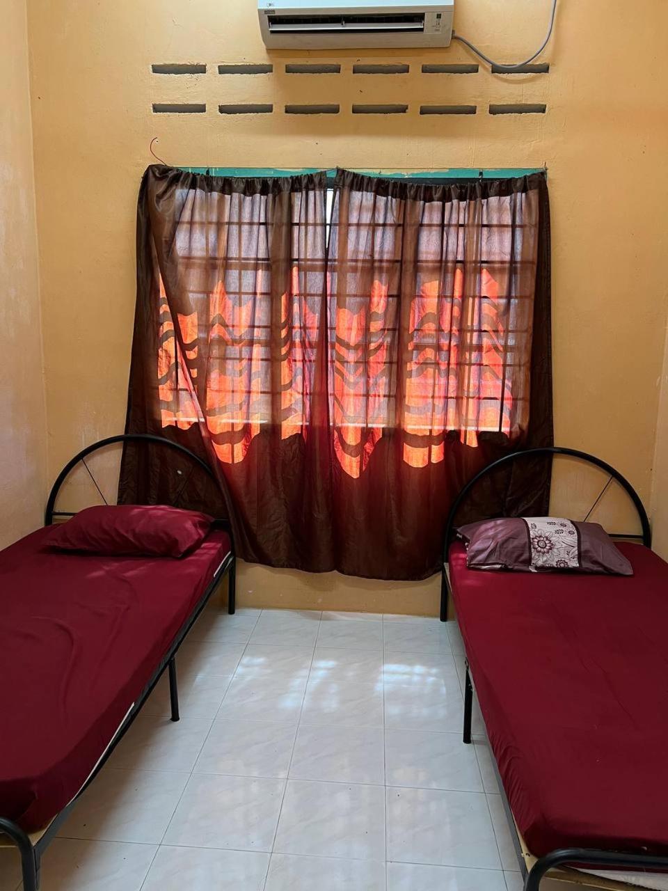 Epy Homestay Teluk Intan