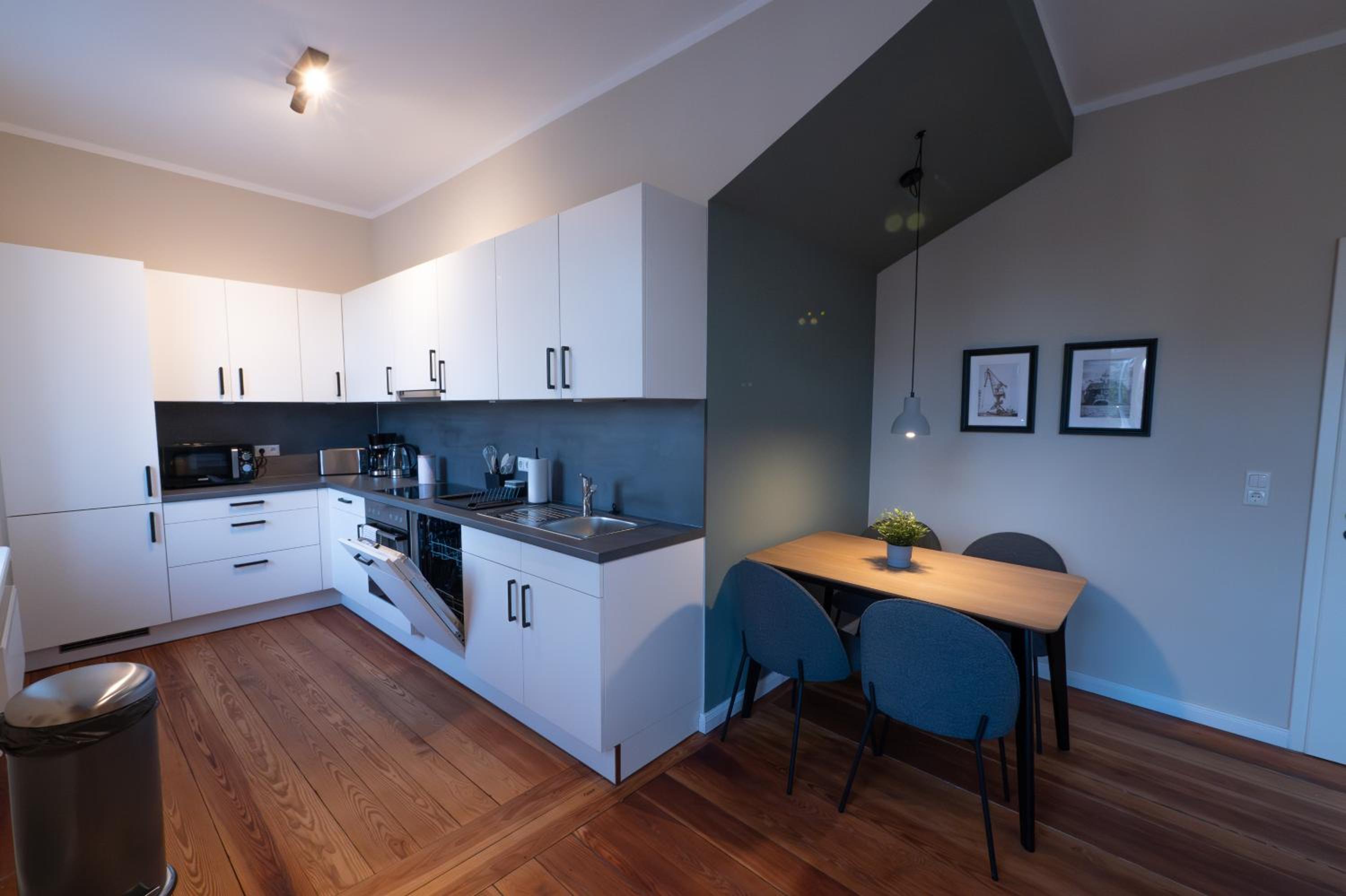 078 Großzügige moderne Wohnung