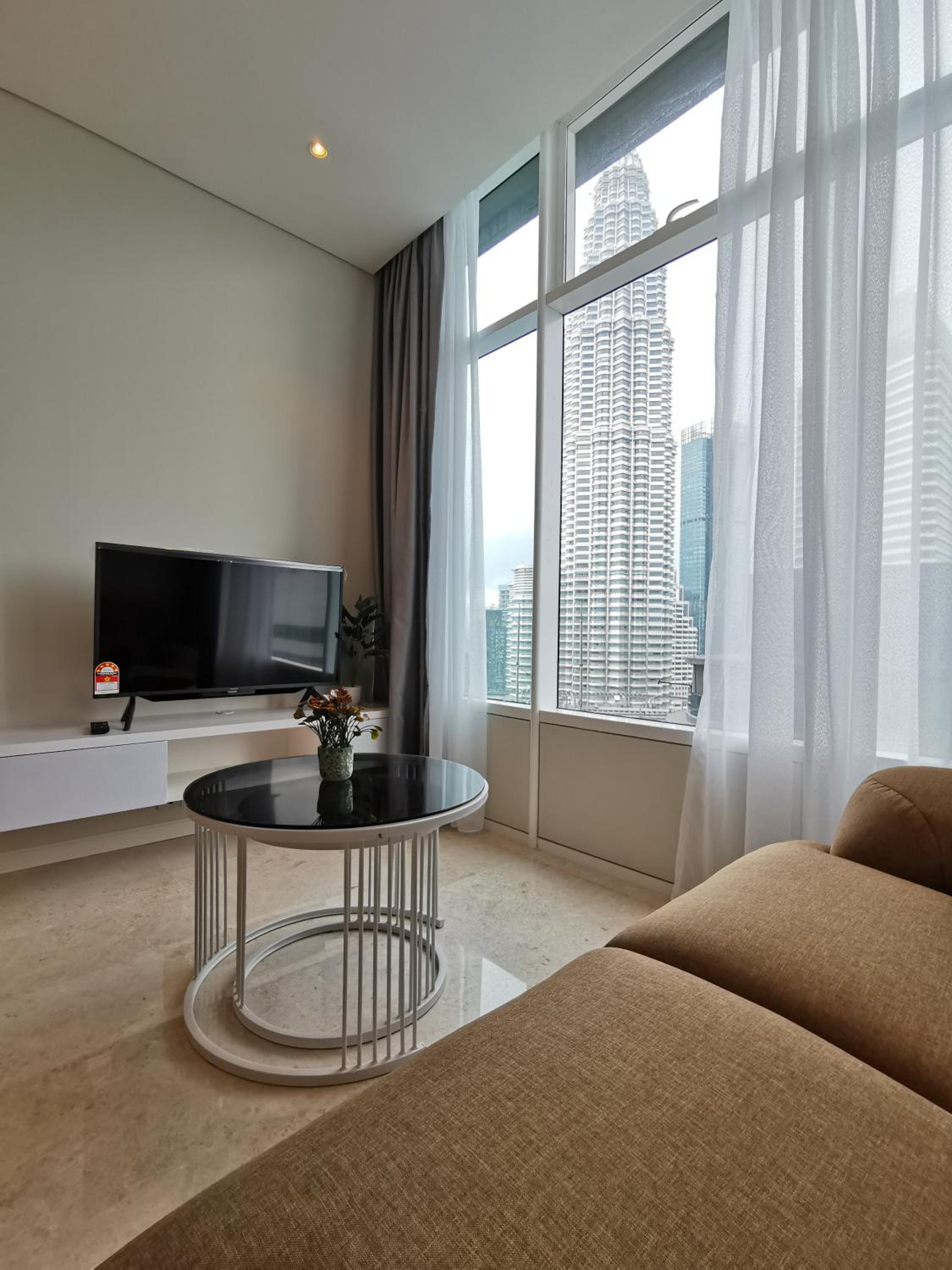Sky Suites KLCC 3min walk to Twin Tower