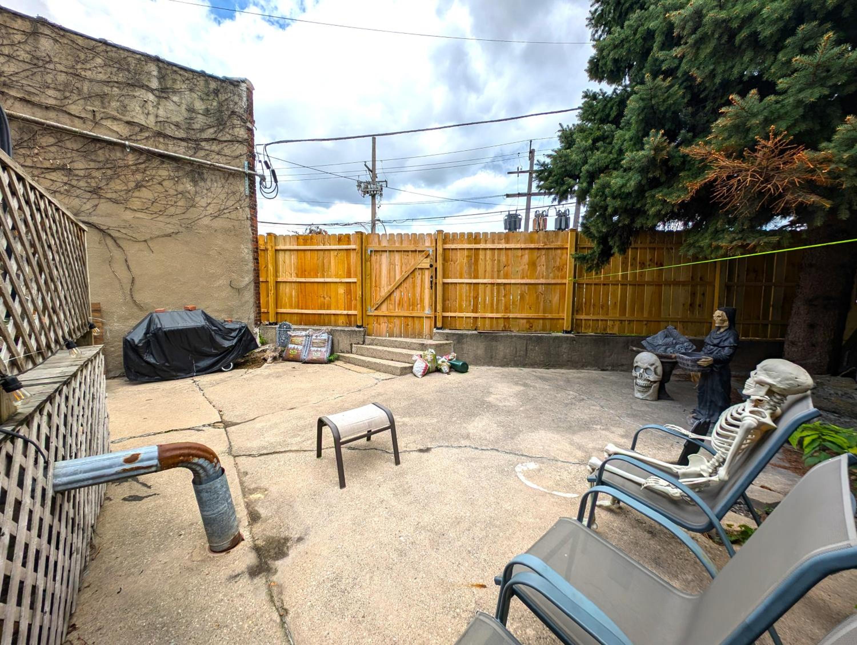 The Avondale Guesthouse view 2