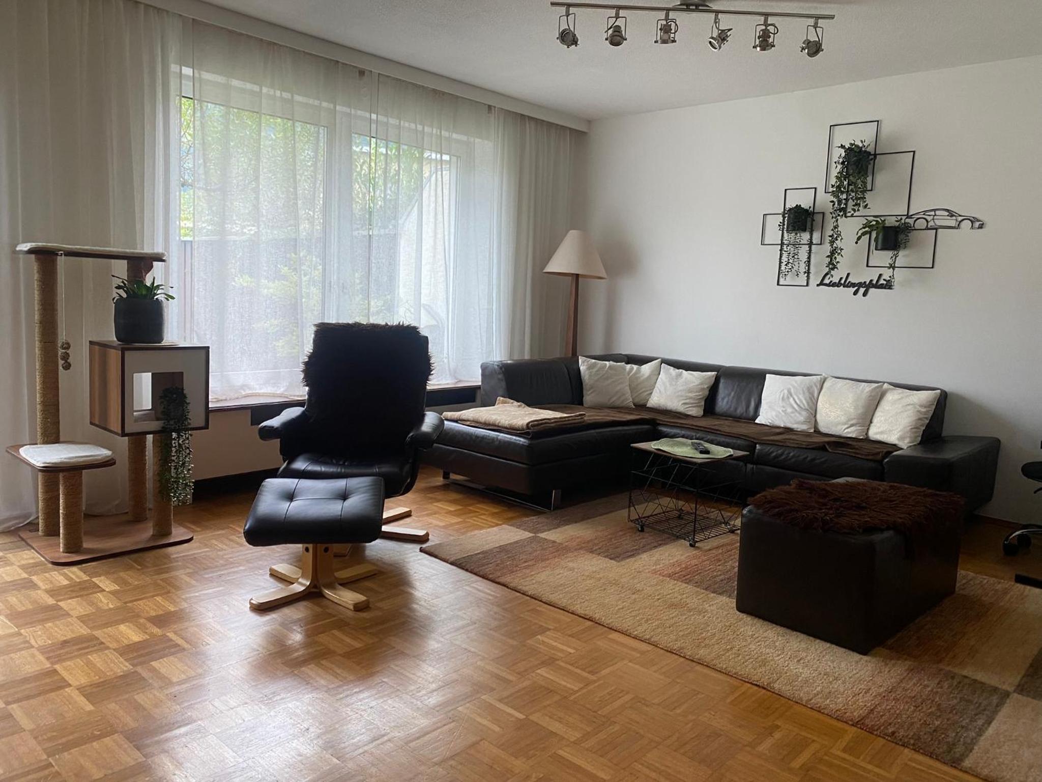 Haus mit schönem Garten