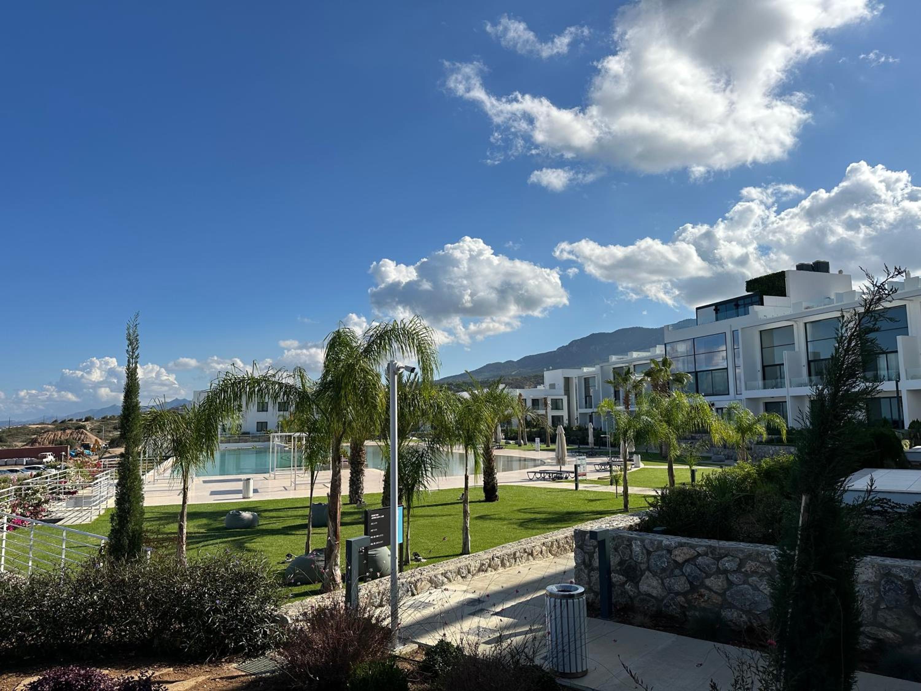 Esentepe Cove Garden Denize sıfır 1 yatak odalı Daire