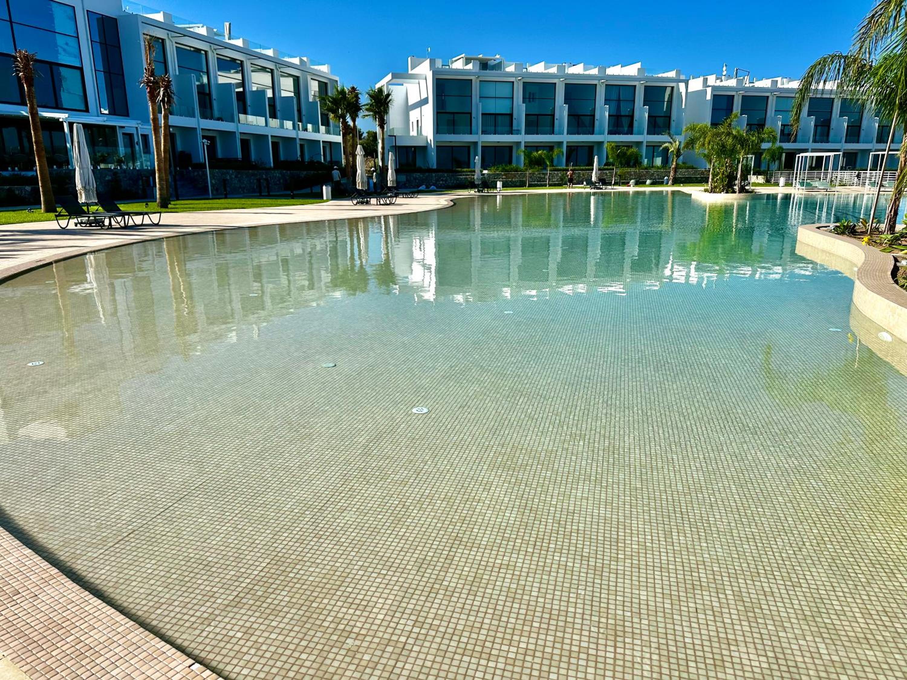 Esentepe Cove Garden Denize sıfır 1 yatak odalı Daire