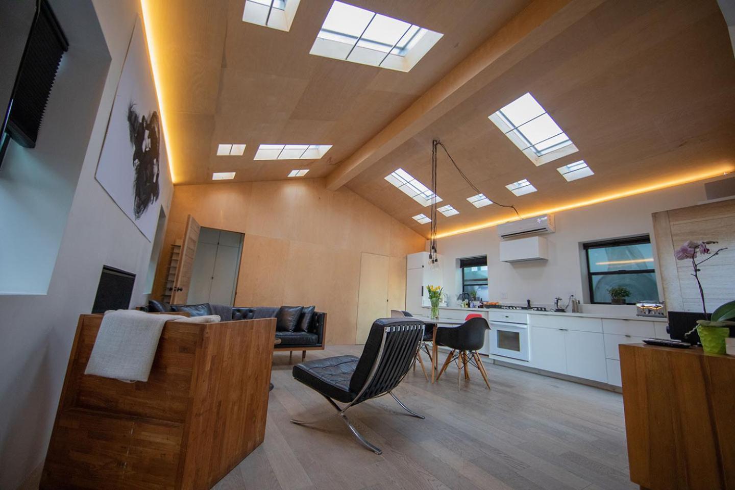 Venice Beach Bungalow at the best location