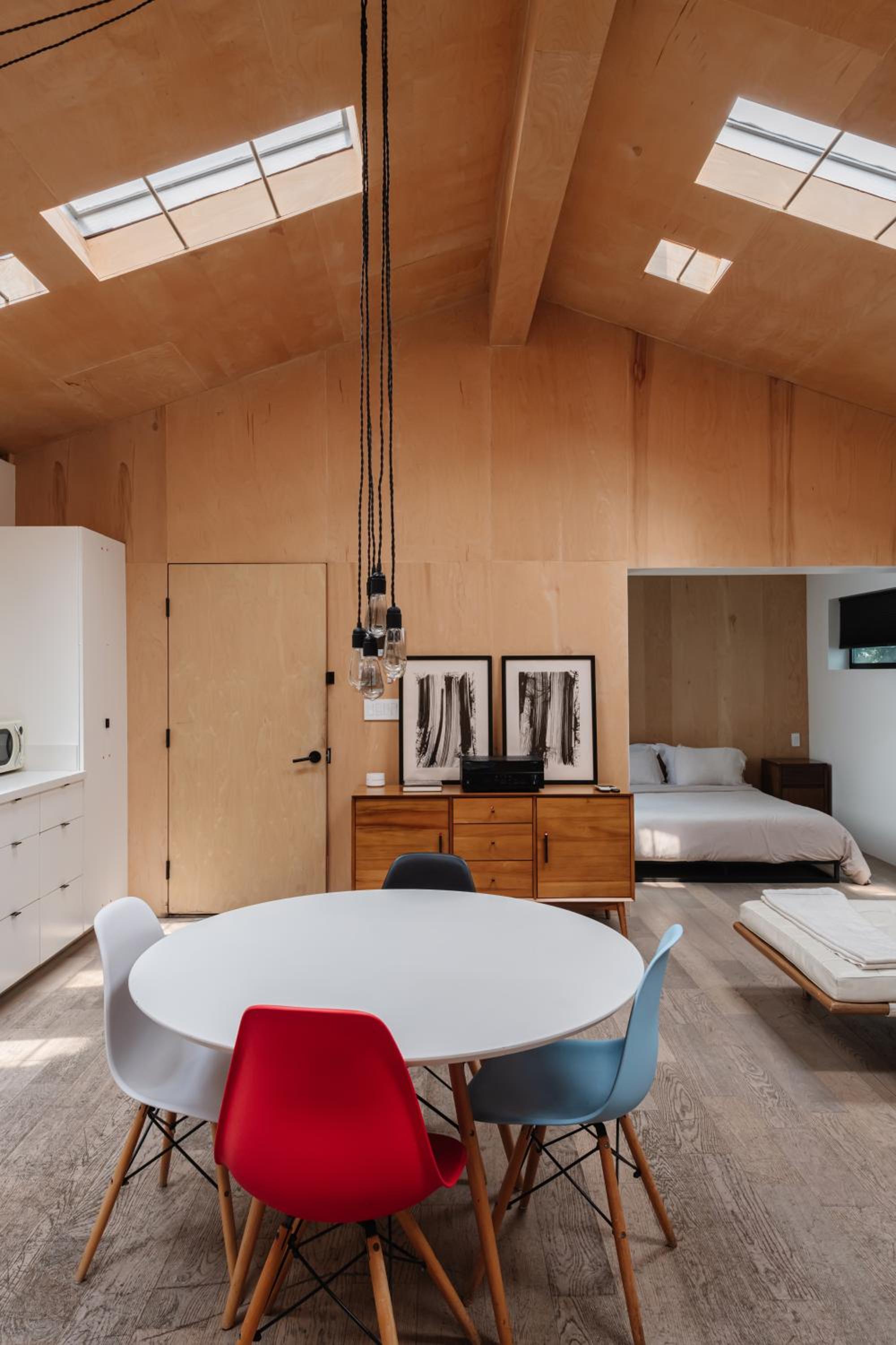 Venice Beach Bungalow at the best location