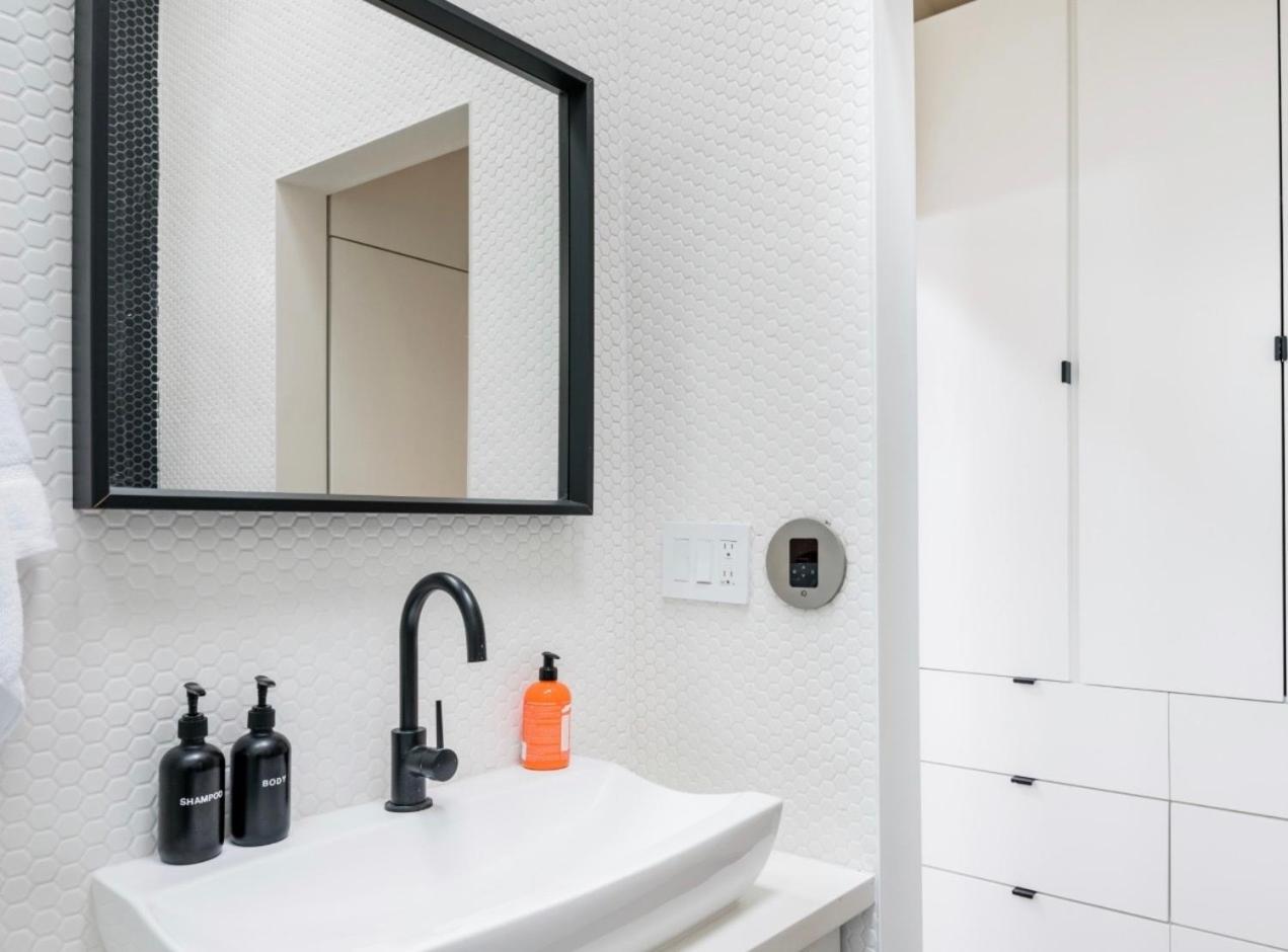Venice Beach Bungalow at the best location