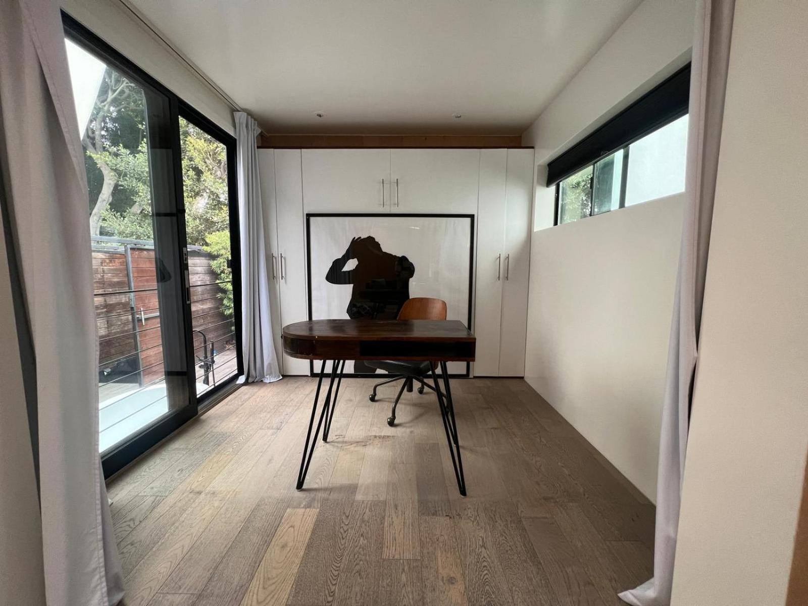 Venice Beach Bungalow at the best location