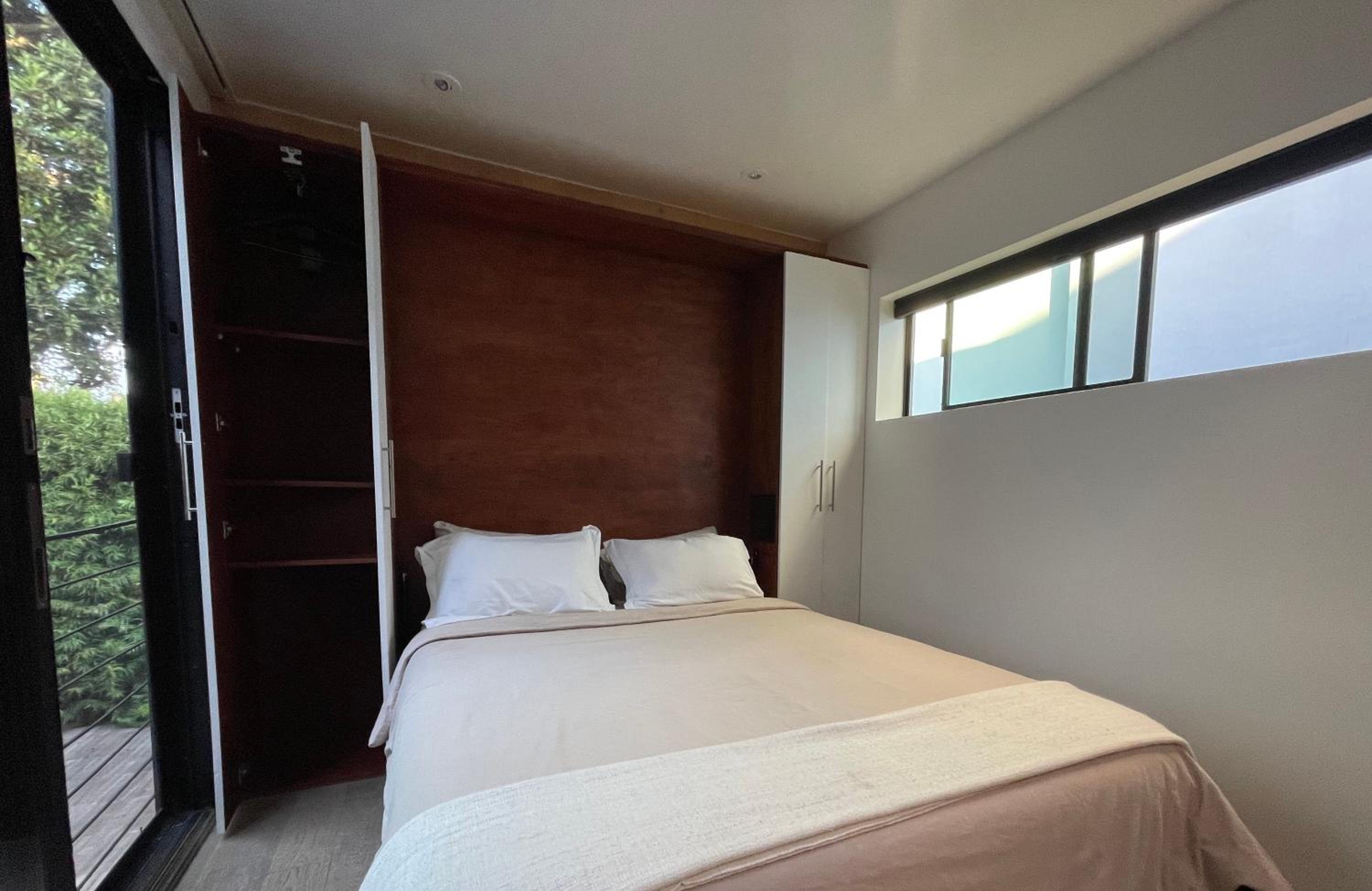 Venice Beach Bungalow at the best location