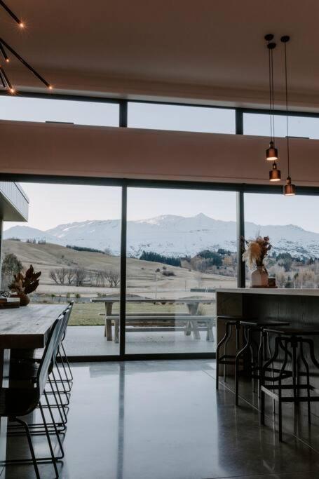 Luxury Home with Spa & Mountain views view 2
