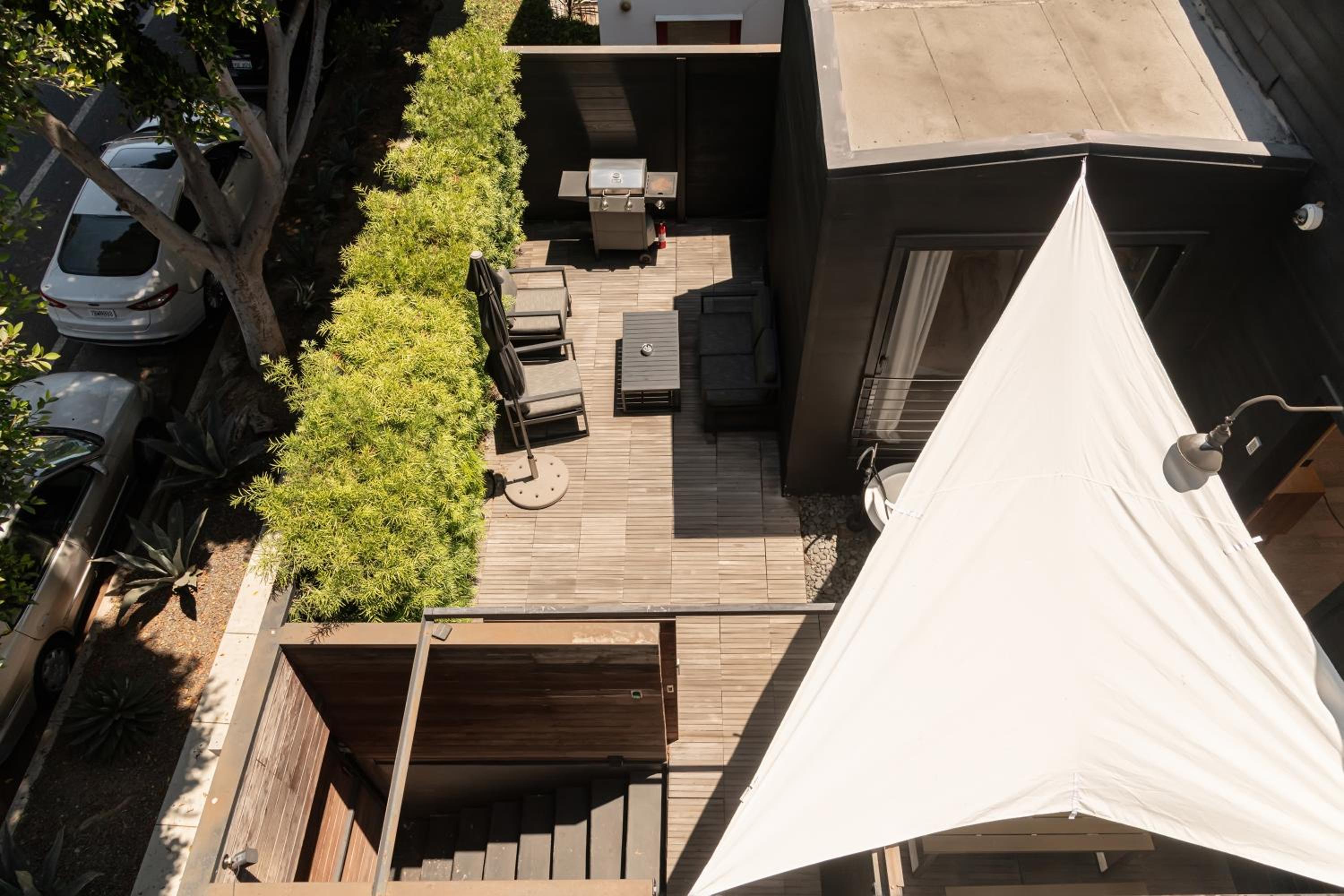 Venice Beach Bungalow at the best location