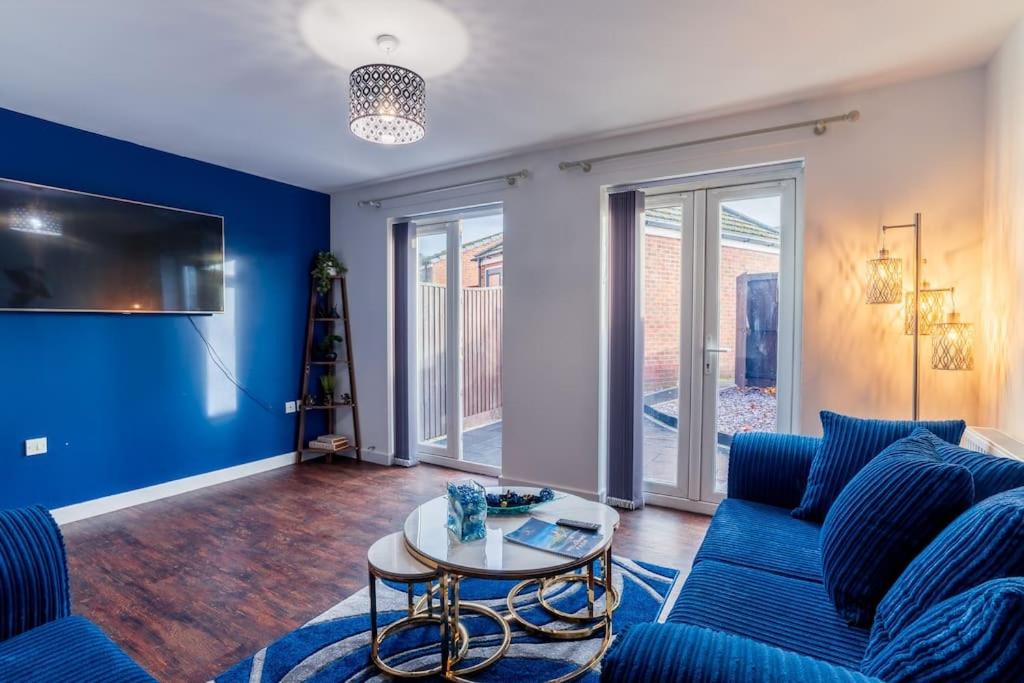 Luxury 3 Bedroom, Central, Perfect for Families, FREE PARKING view 2