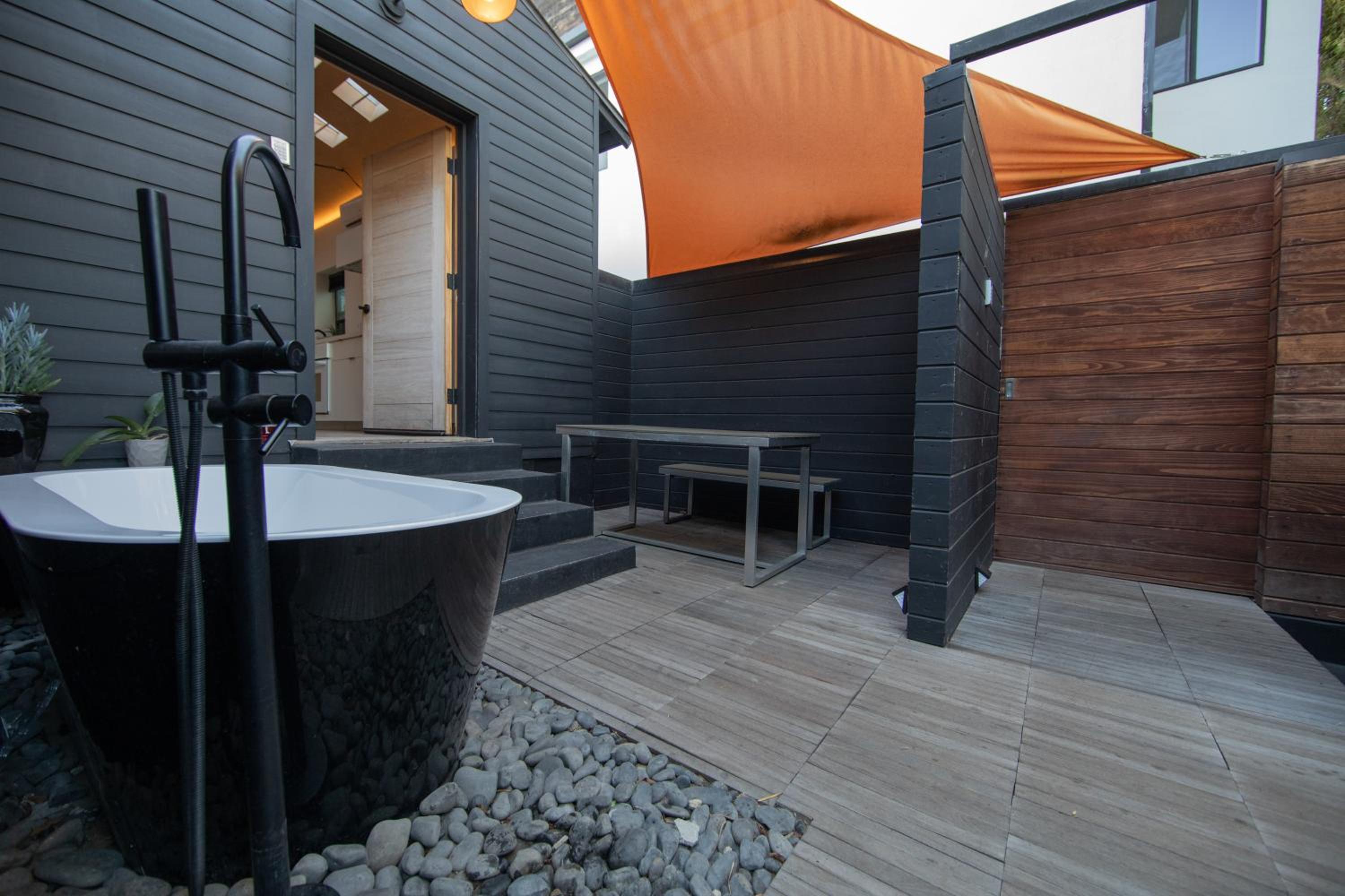 Venice Beach Bungalow at the best location